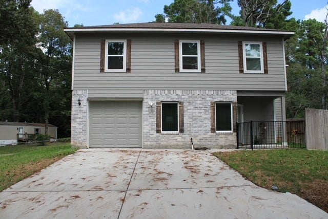 1100 Mann Road, Conroe, TX 77303 1100 Mann Road, Conroe, TX 77303