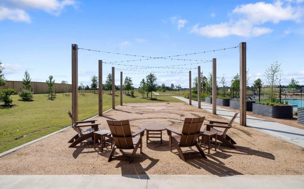 930 Silver Buckle Lane, Montgomery, TX 77356 930 Silver Buckle Lane, Montgomery, TX 77356