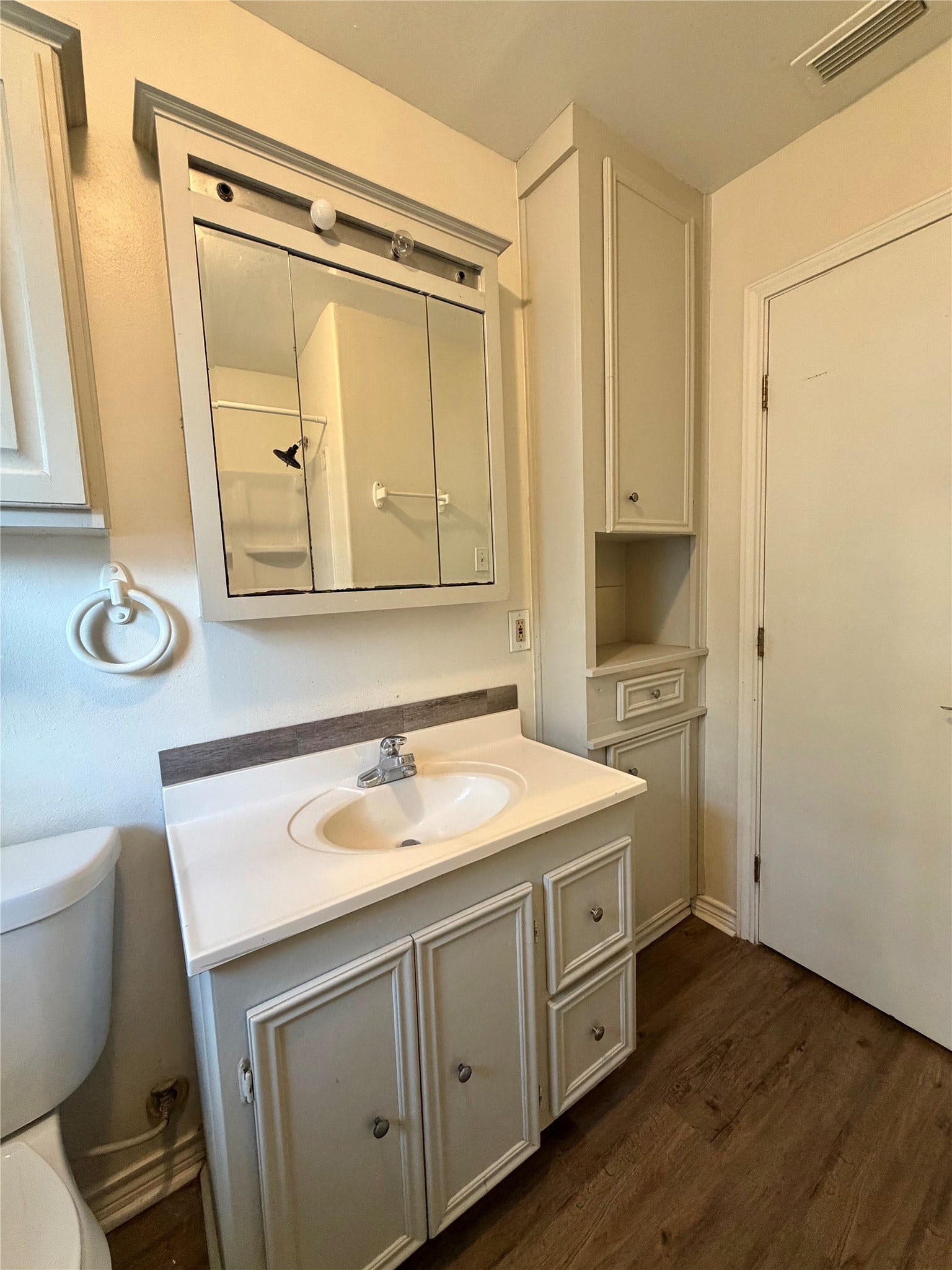 2019 N Avenue H, Freeport, TX 77541