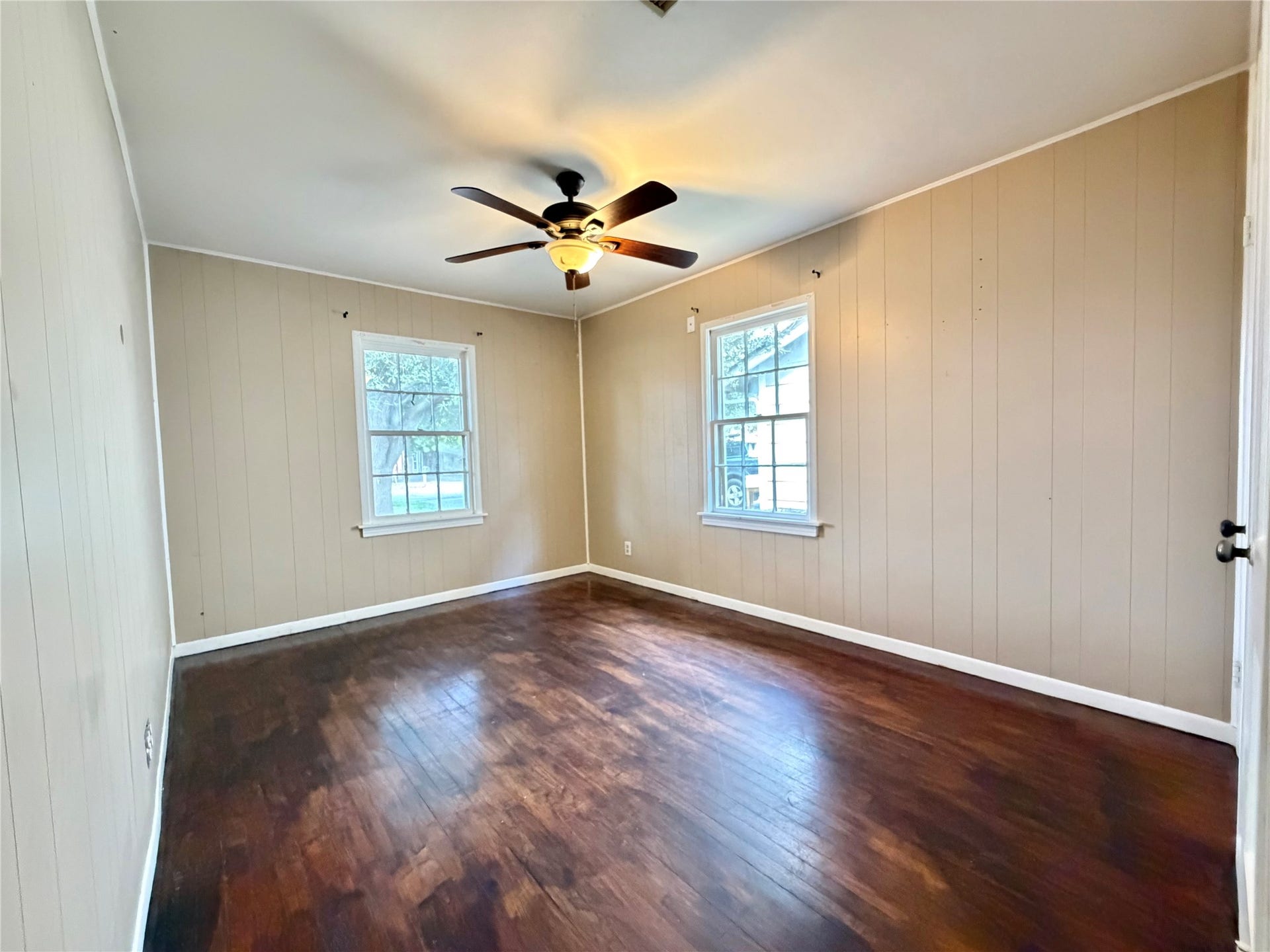 2019 N Avenue H, Freeport, TX 77541