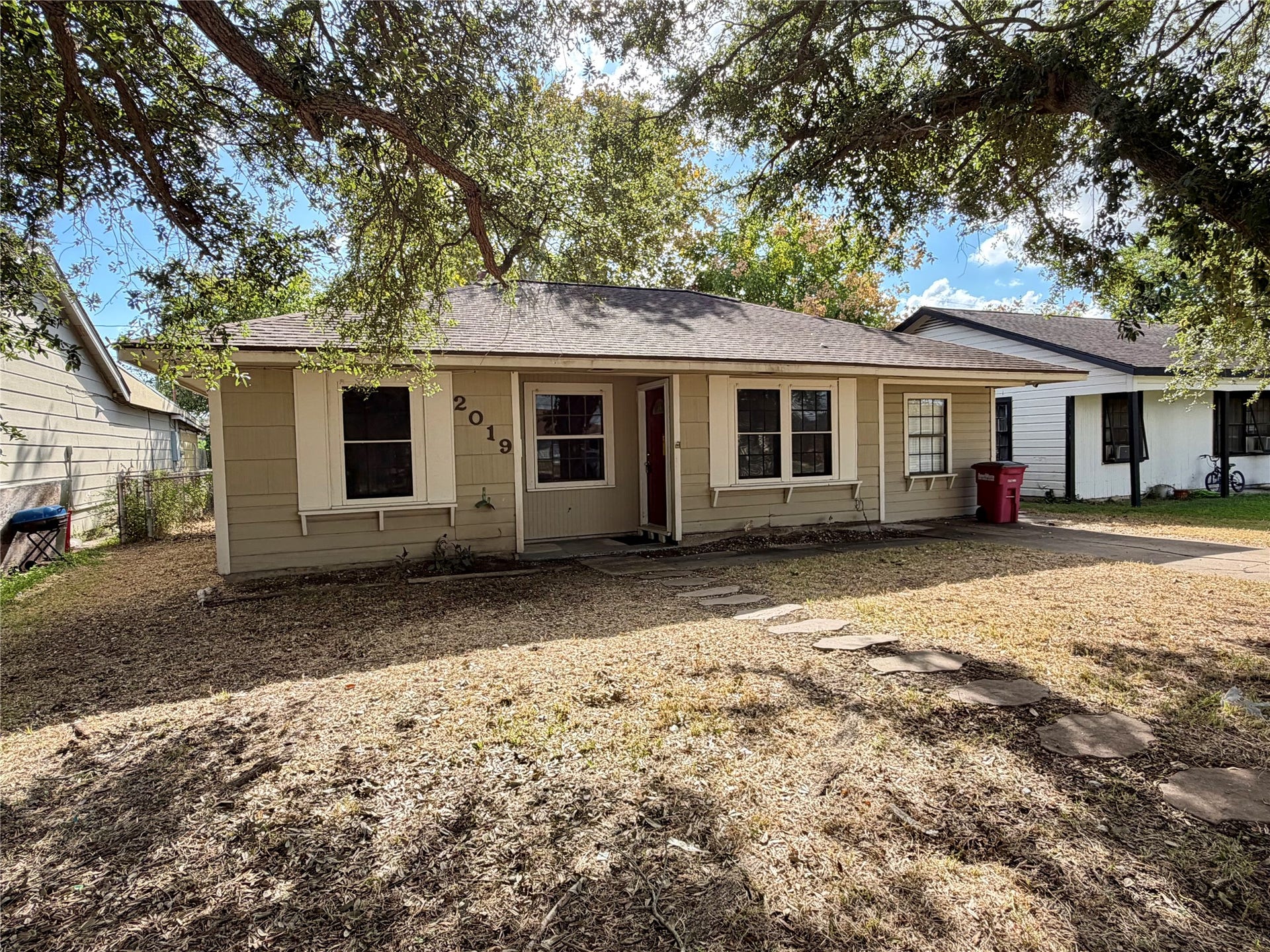 2019 N Avenue H, Freeport, TX 77541