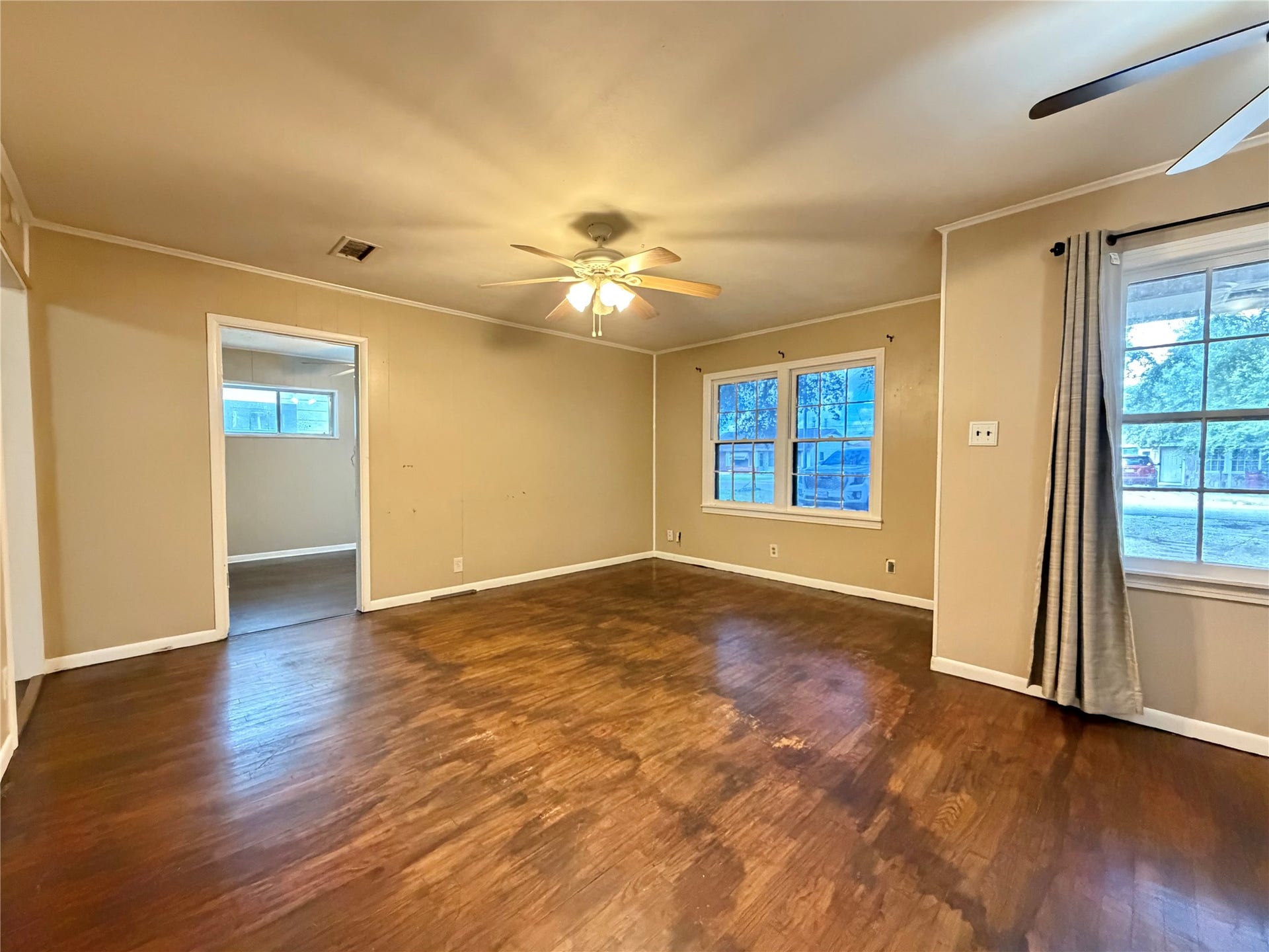 2019 N Avenue H, Freeport, TX 77541