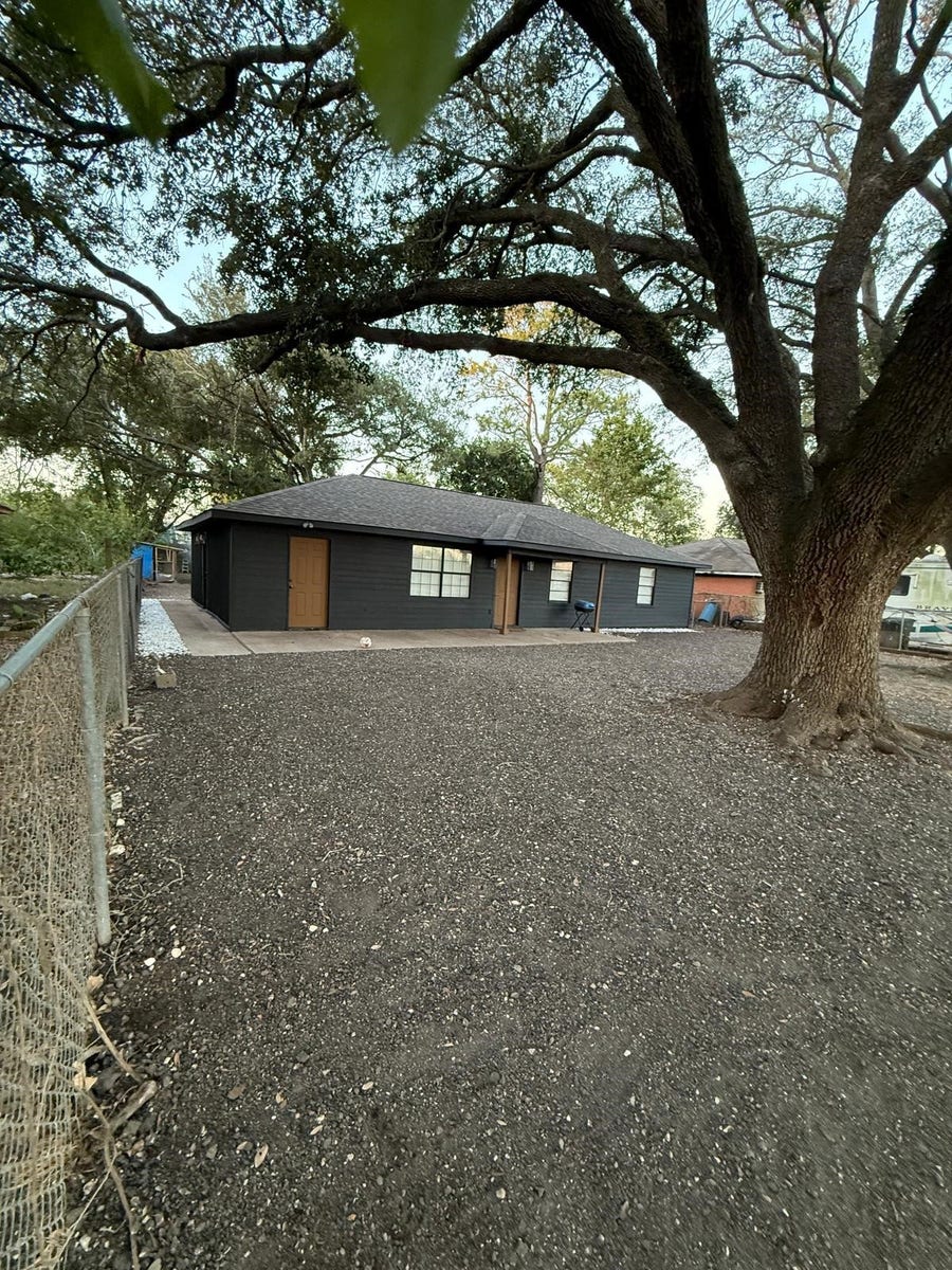 Property photo for 4323 Jamie Lane E, Houston, TX