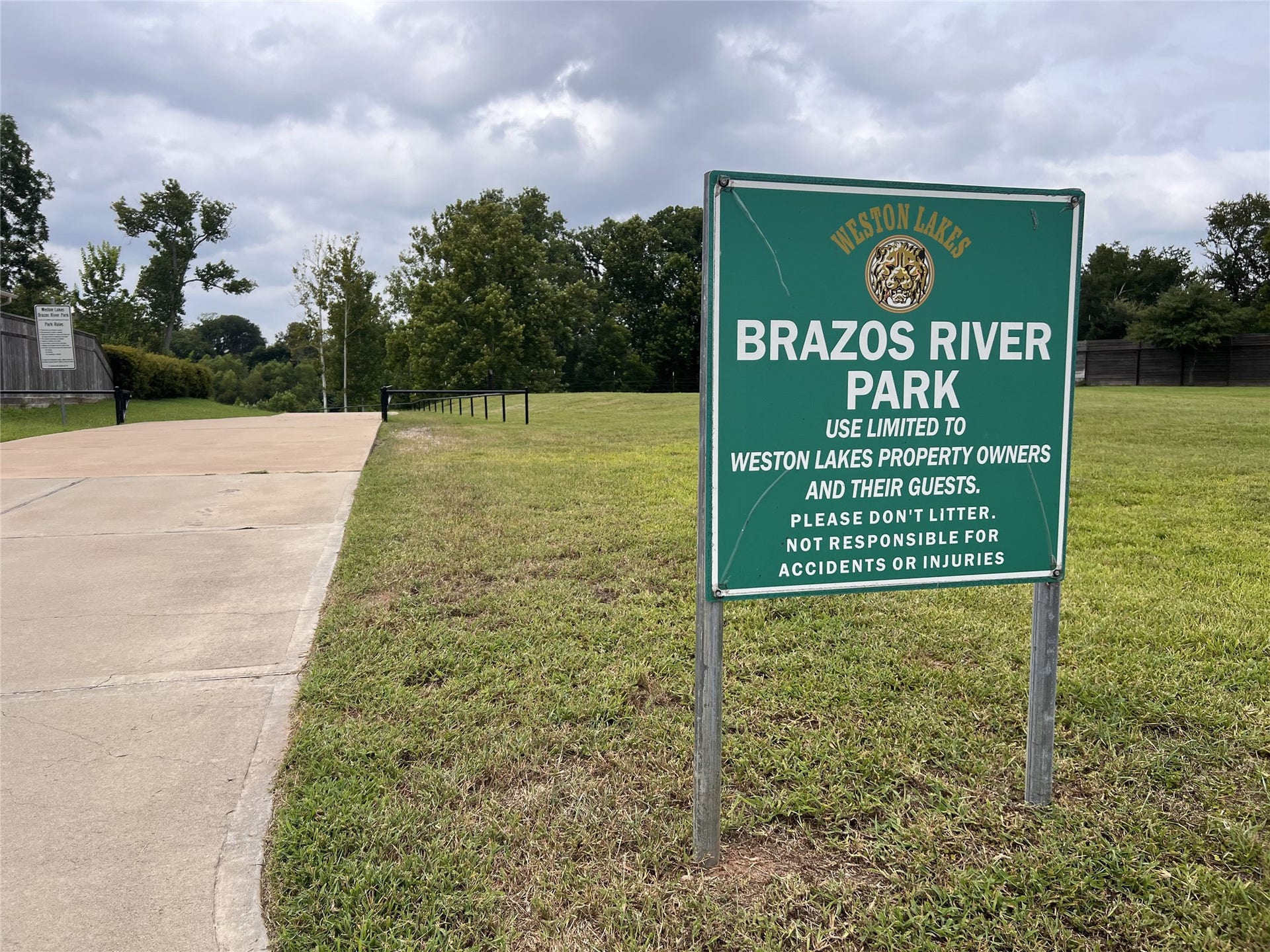 Do not miss the private Brazos River park at the southmost edge of The Reserve. You will love its serenity!