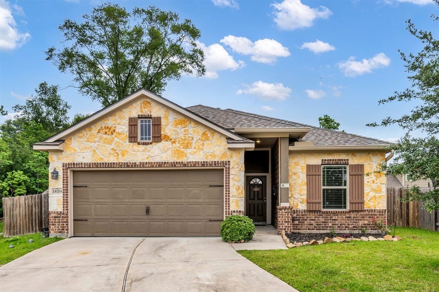 Property photo for 15703 Ty Cobb Court, Splendora, TX