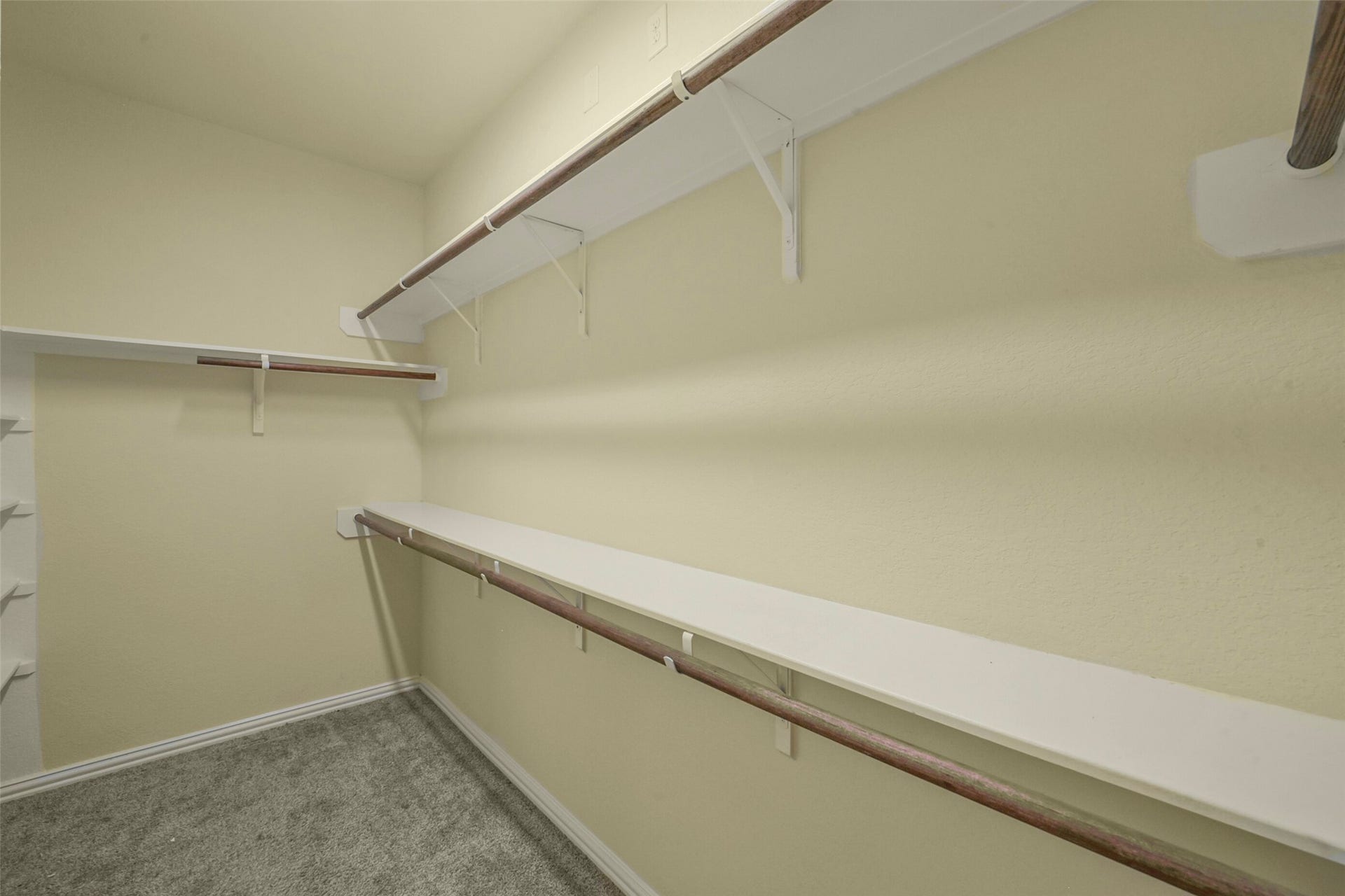 82 Road 6607, Dayton, TX 77535 Walk in Primary Closet at 82 Road 6607, Dayton TX 77535