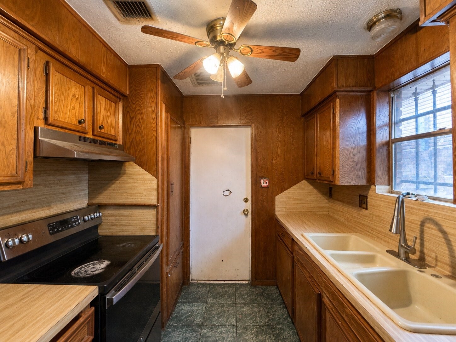 726 Stonyridge Street, Channelview, TX 77530 726 Stonyridge Street, Channelview, TX 77530