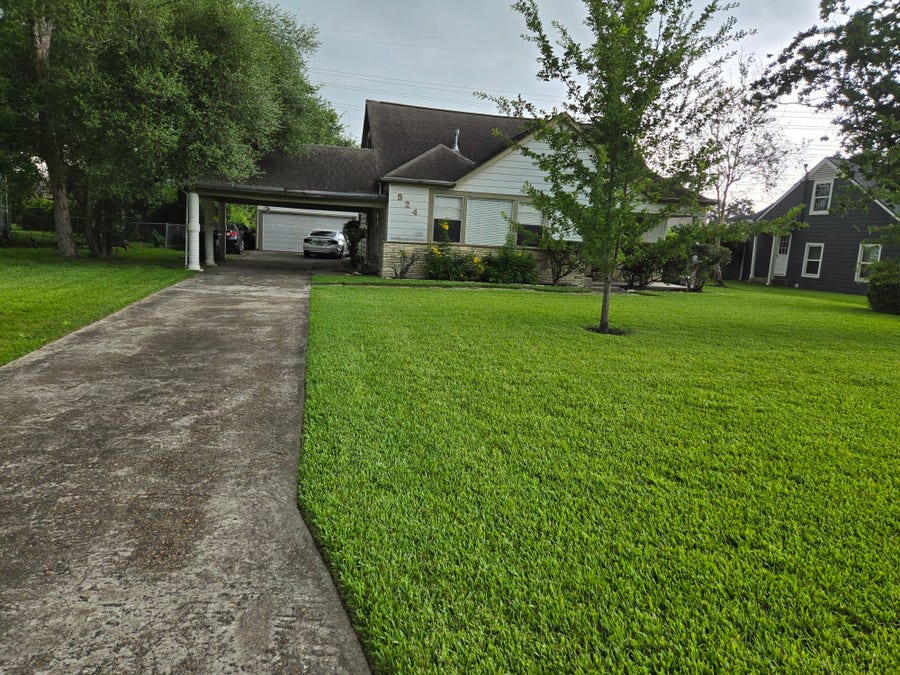 Property photo for 524 W 34th Street, Houston, TX