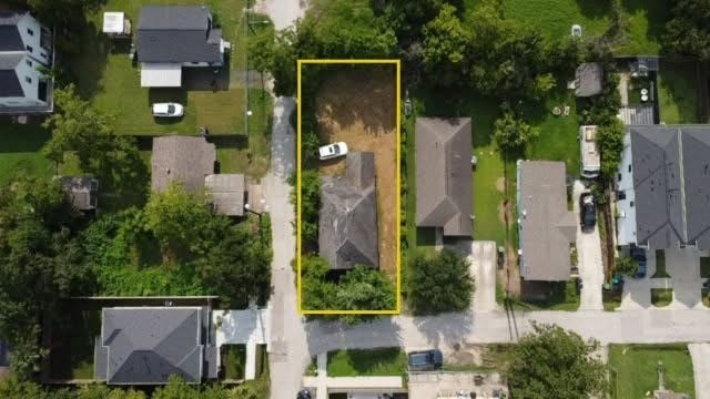 Property photo for 901 Pollard Street, Houston, TX