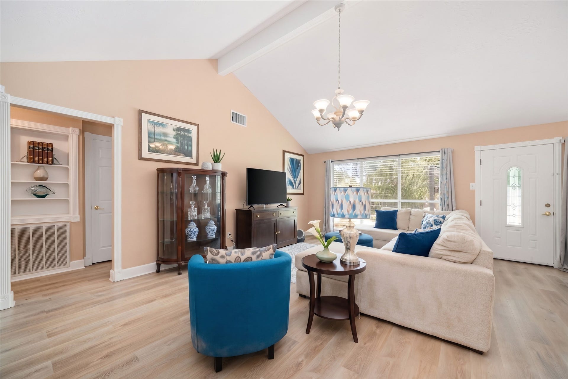 302 Forest Hills Drive, League City, TX 77573 302 Forest Hills Drive, League City, TX 77573