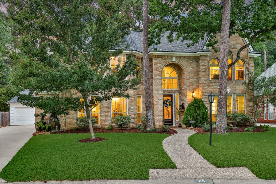 Property photo for 25 Berry Blossom Drive, The Woodlands, TX