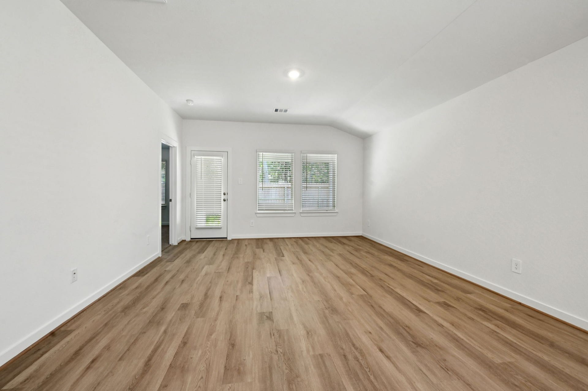 14239 Granger Pointe Lane, Conroe, TX 77302 Photo is for illustrative purposes only and may not reflect the exact listing.