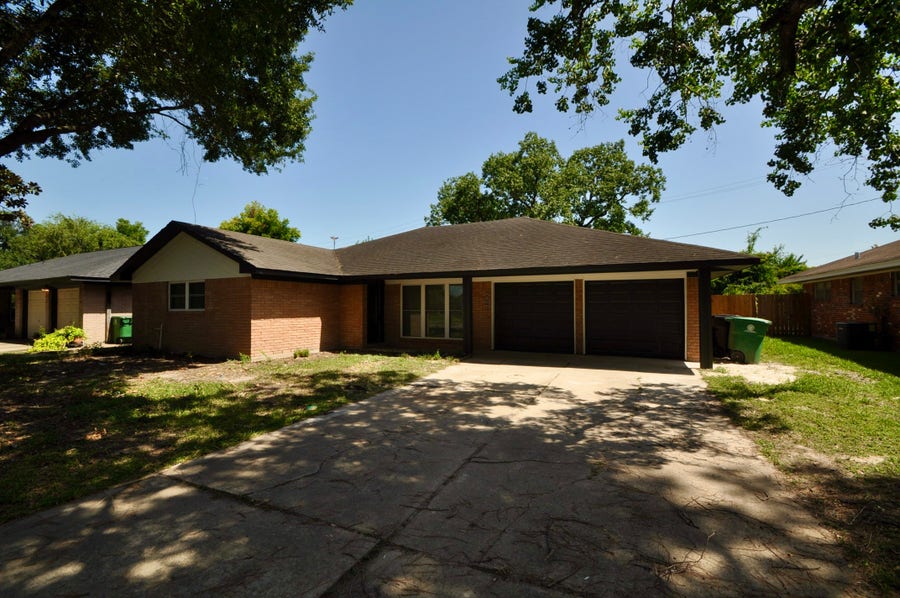 Property photo for 7634 Wynlea Street, Houston, TX