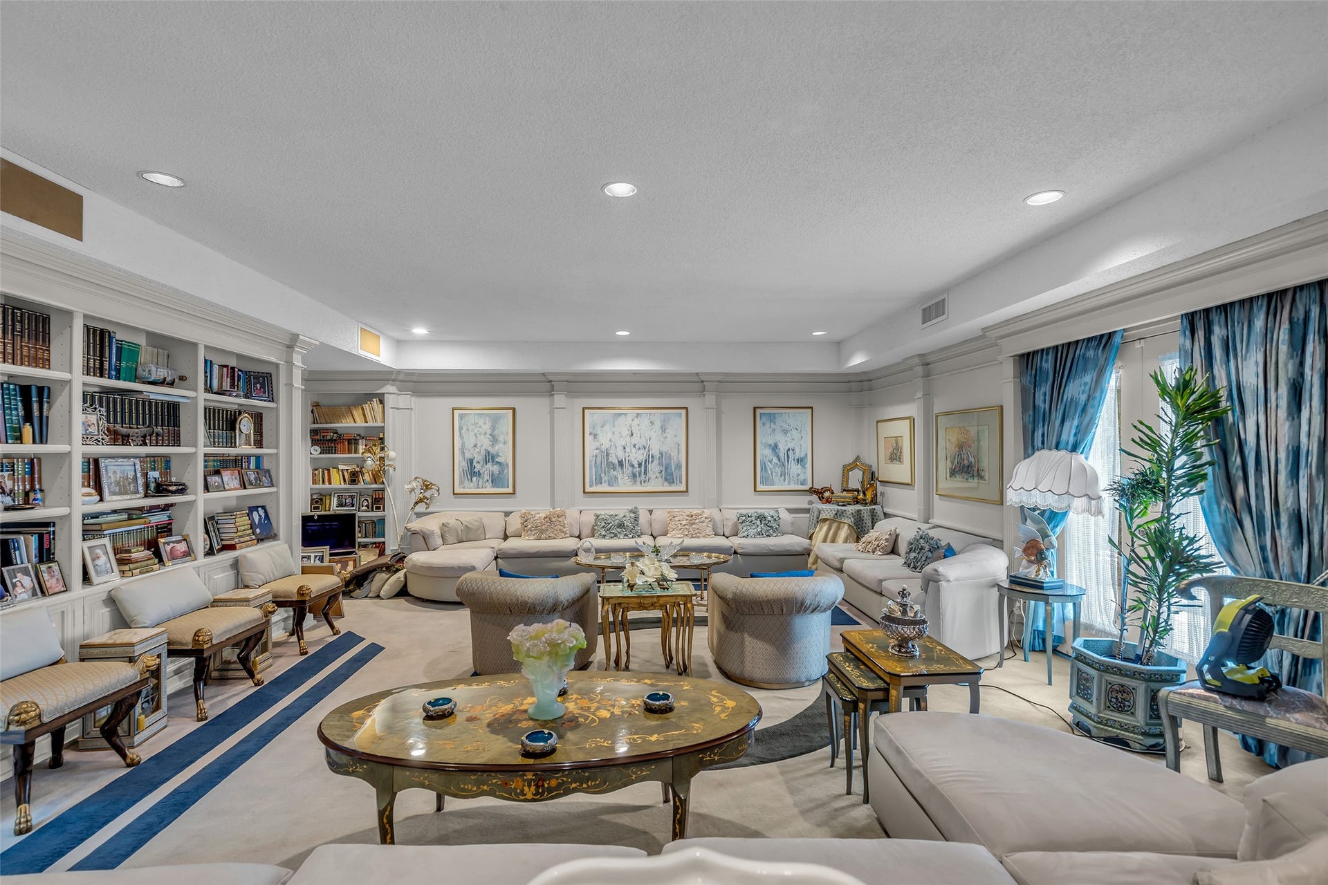 6 Farnham Park Drive, Houston, TX 77024 6 Farnham Park Drive, Houston, TX 77024