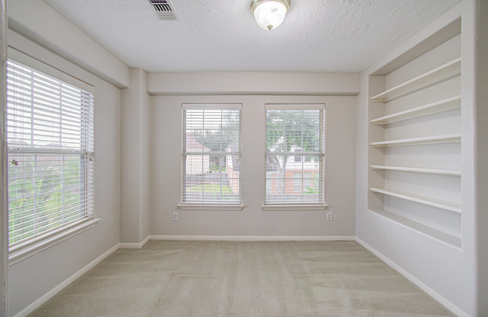 11003 Hundred Bridge Lane, Sugar Land, TX 77498