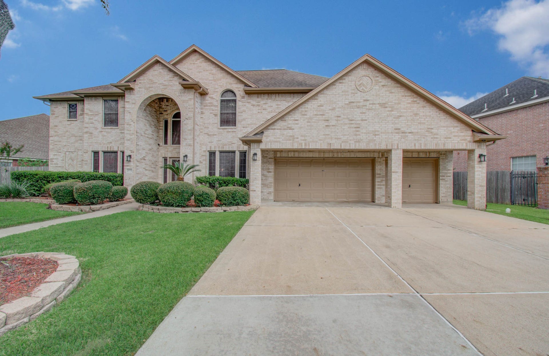 11003 Hundred Bridge Lane, Sugar Land, TX 77498