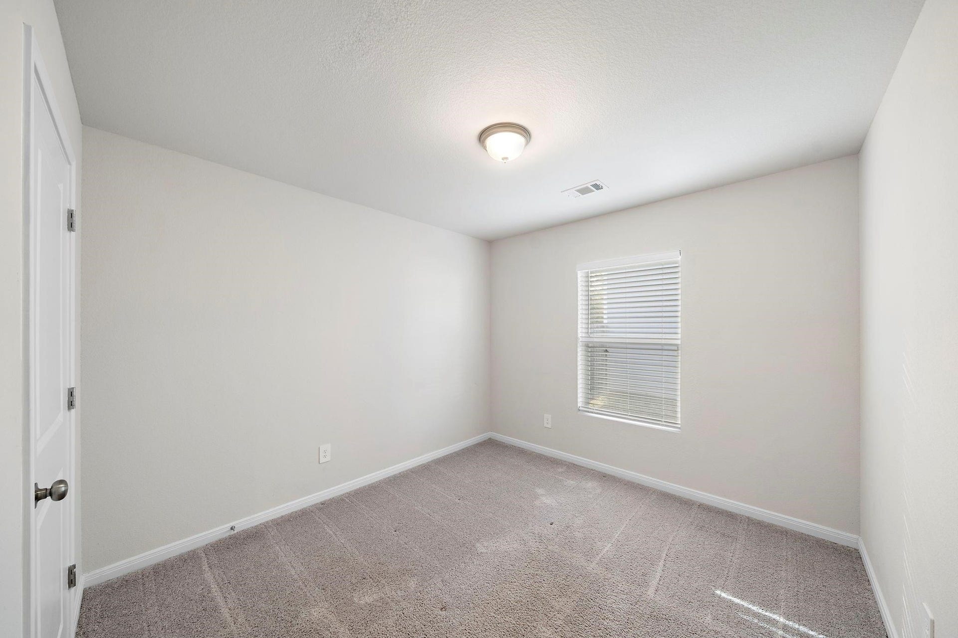 15584 Briar Forest Dr, Conroe, TX 77306