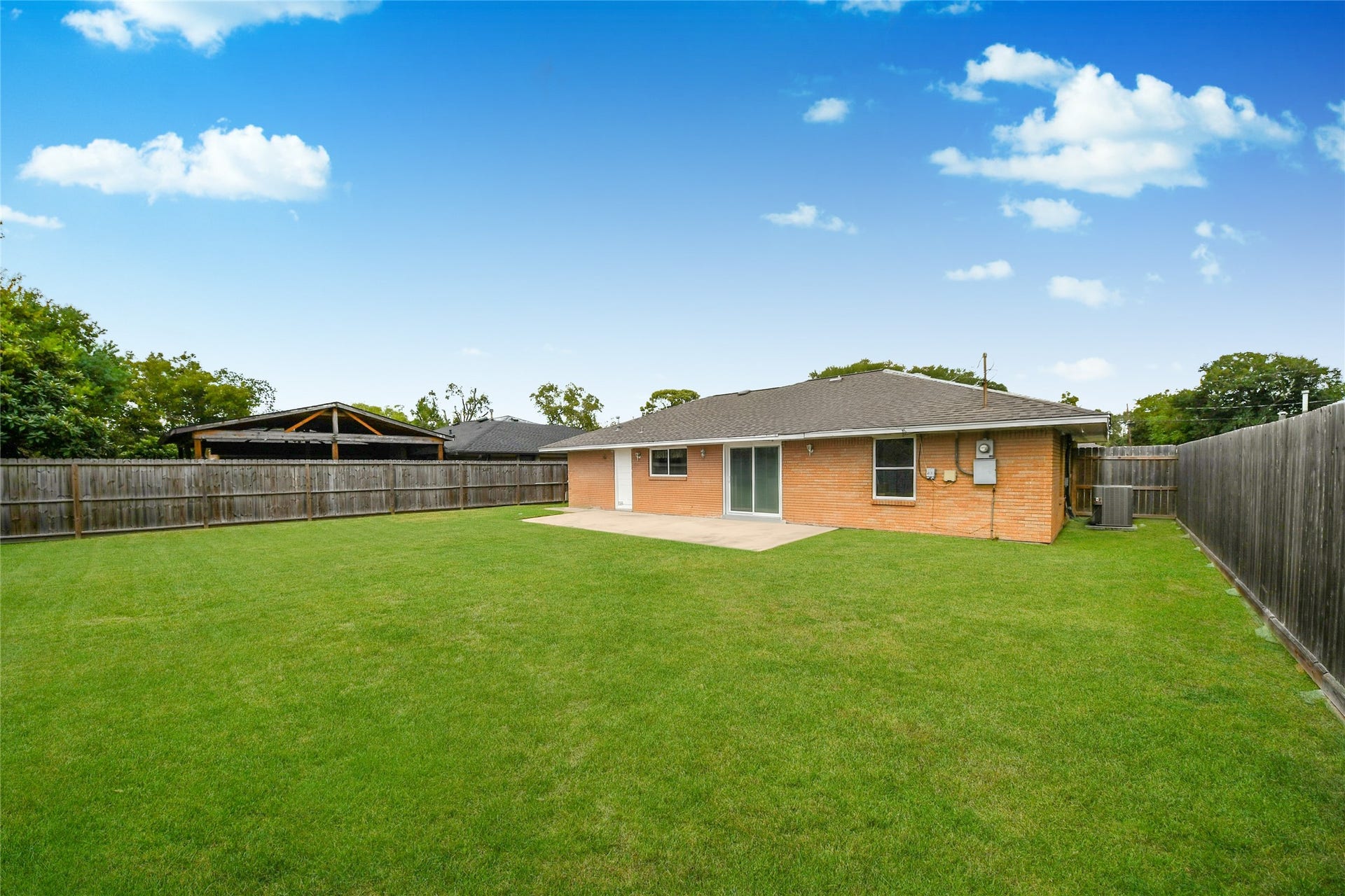 5758 Meadow Creek Lane, Houston, TX 77017 5758 Meadow Creek Lane, Houston, TX 77017