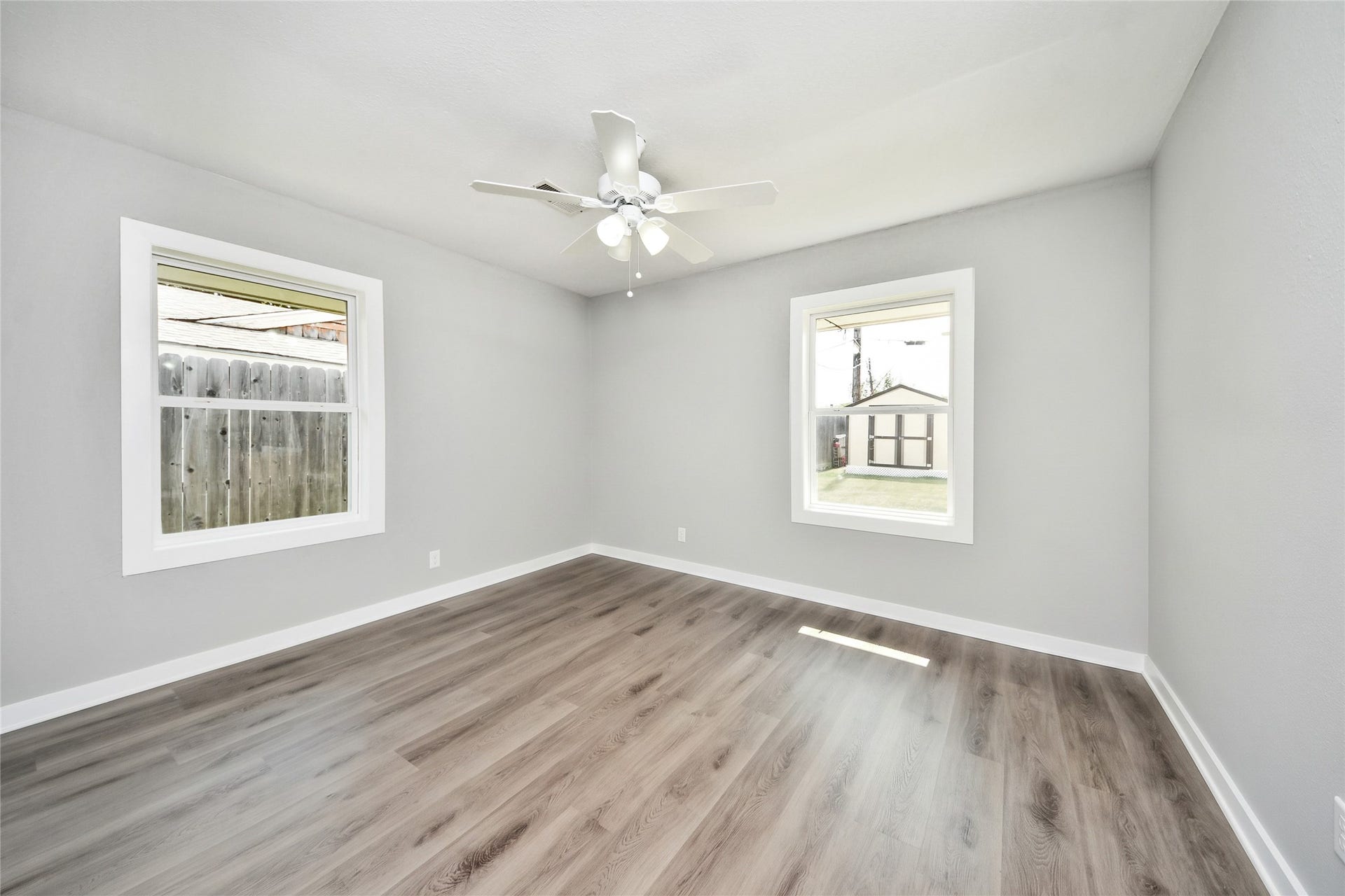 5758 Meadow Creek Lane, Houston, TX 77017 5758 Meadow Creek Lane, Houston, TX 77017
