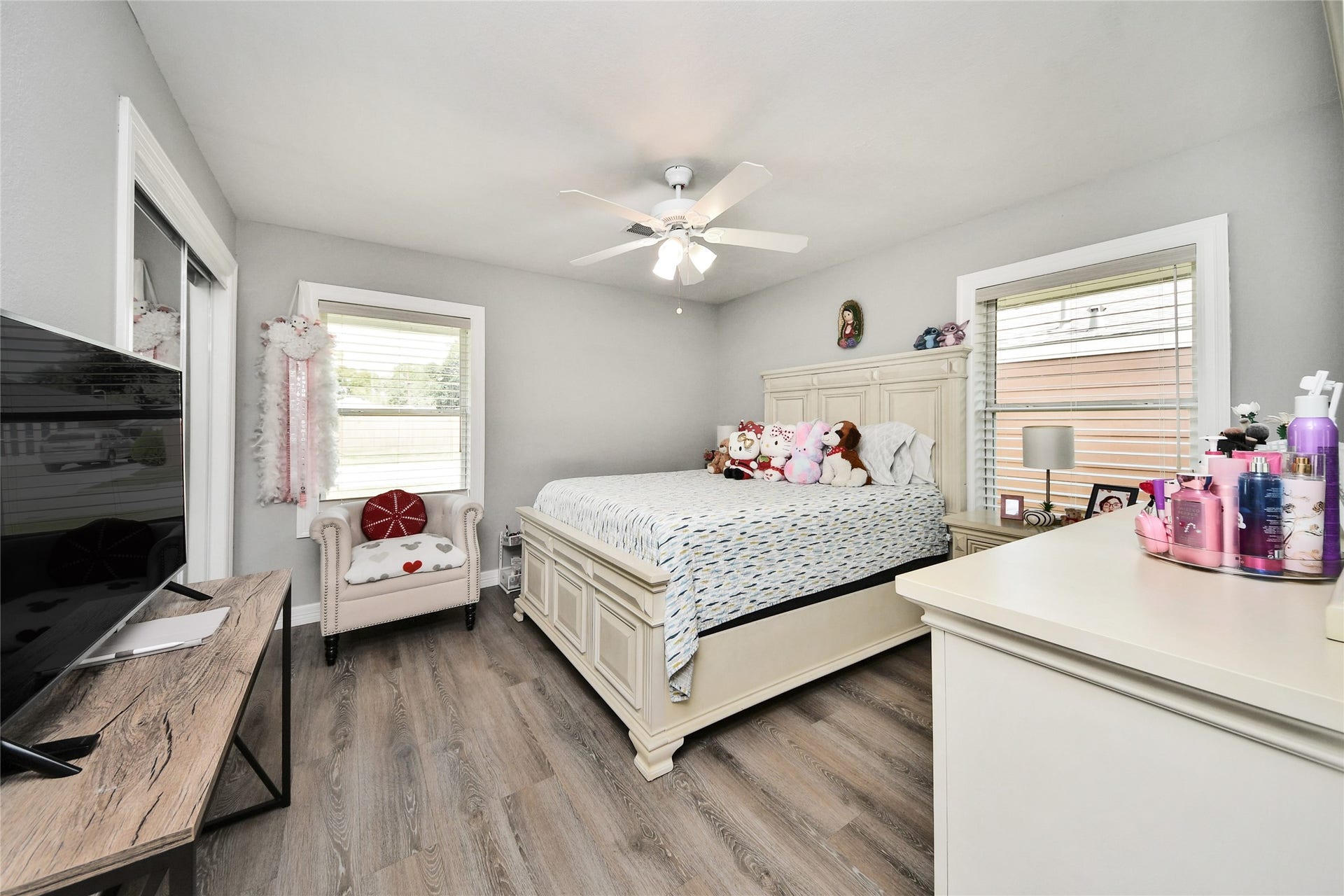 5758 Meadow Creek Lane, Houston, TX 77017 5758 Meadow Creek Lane, Houston, TX 77017