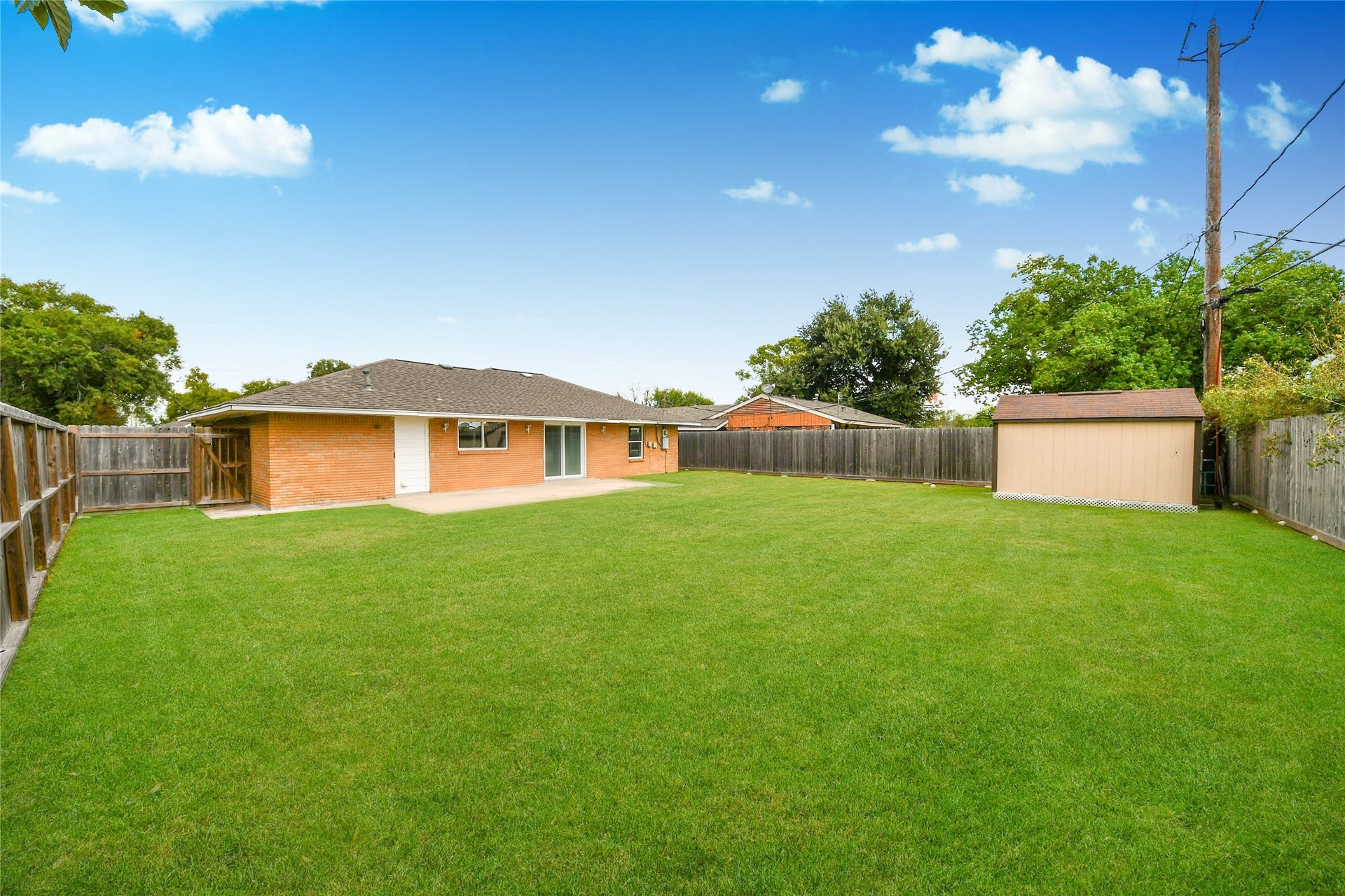 5758 Meadow Creek Lane, Houston, TX 77017 5758 Meadow Creek Lane, Houston, TX 77017