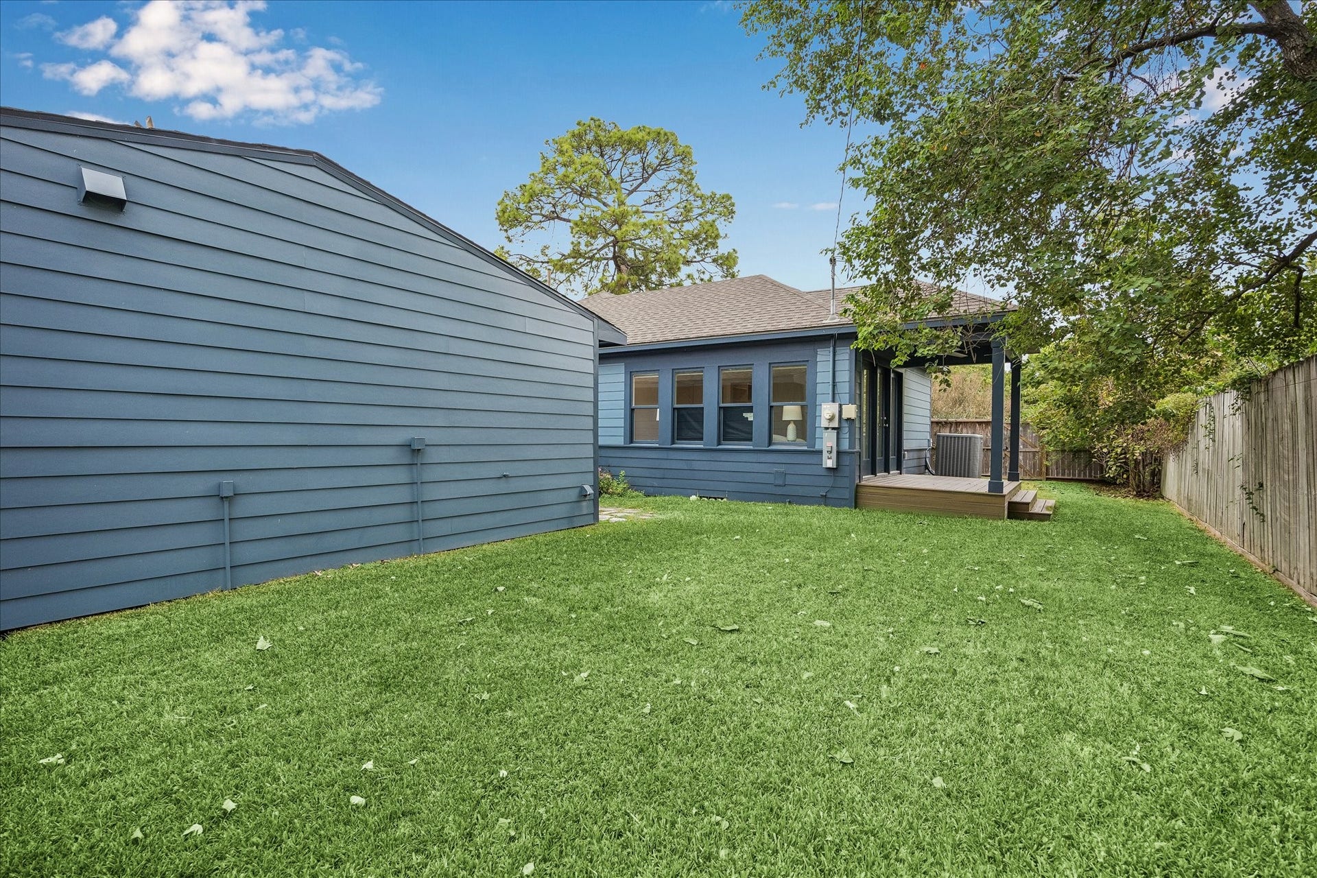 636 Pizer Street, Houston, TX 77009 636 Pizer Street, Houston, TX 77009