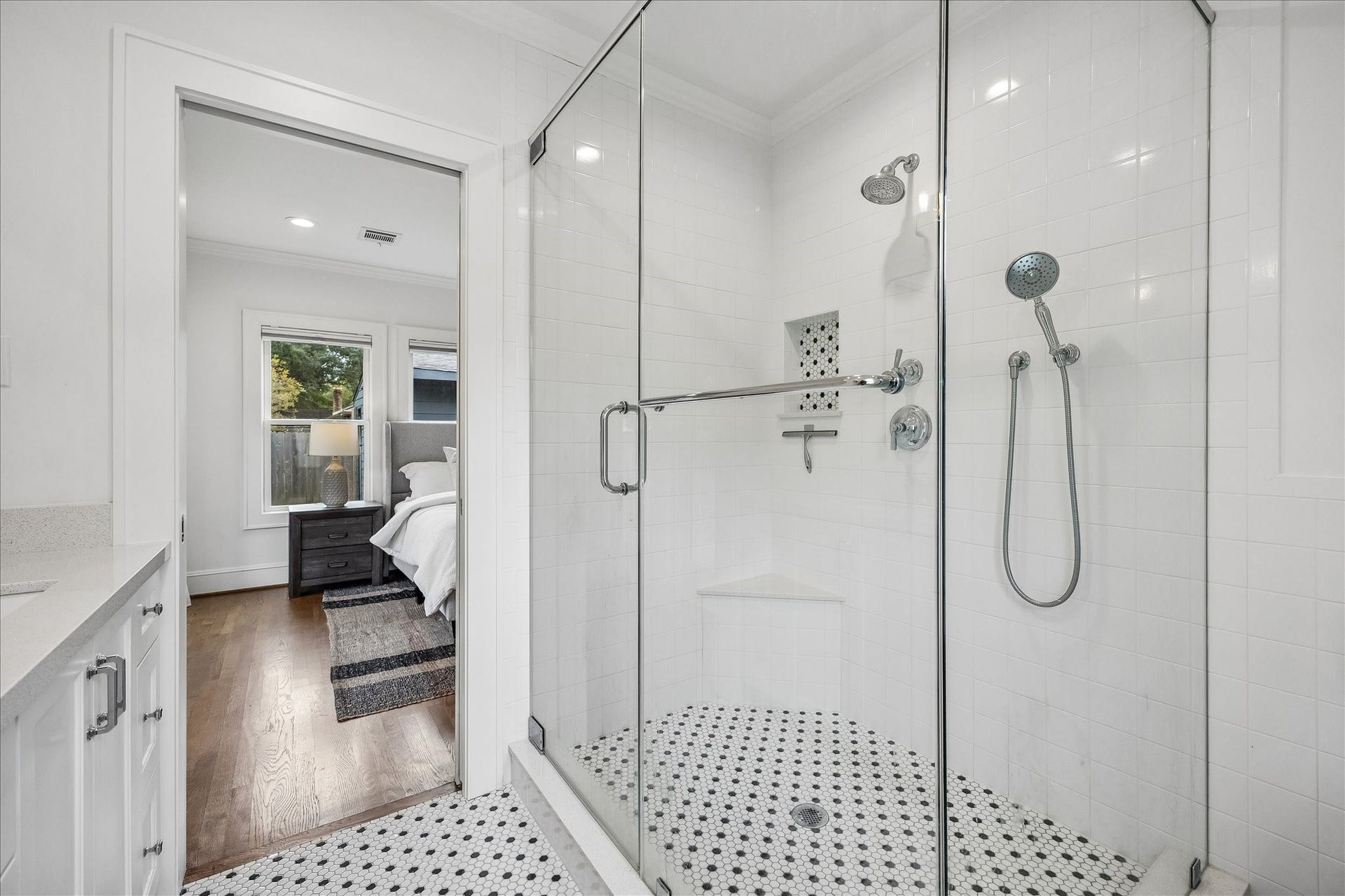 636 Pizer Street, Houston, TX 77009 636 Pizer Street, Houston, TX 77009