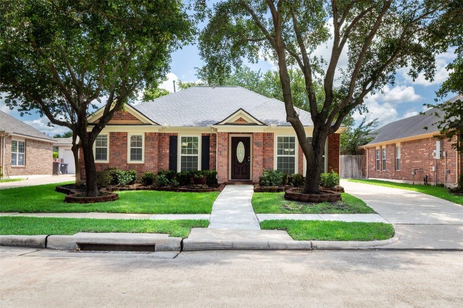 Property photo for 1526 Martin Lake Drive, Richmond, TX