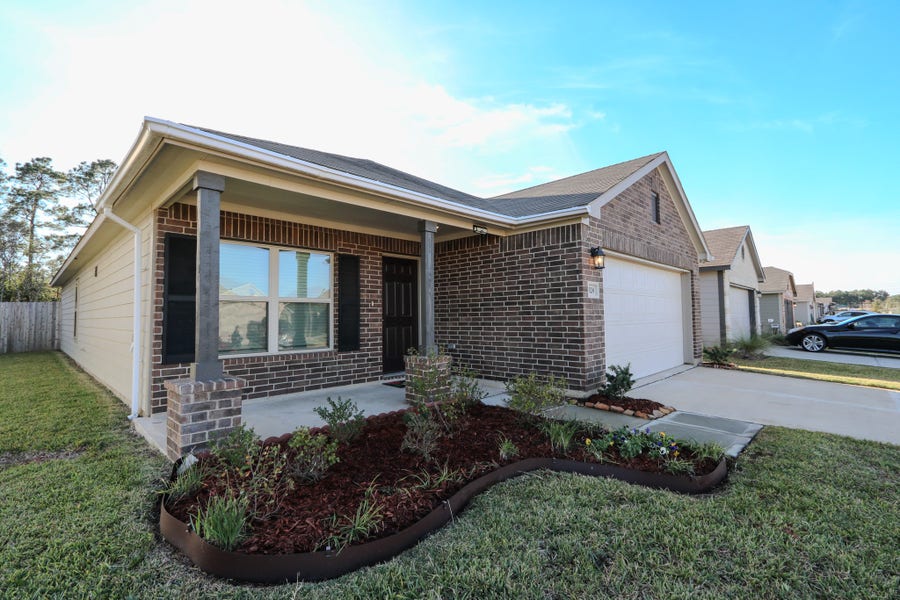 Property photo for 328 Cumberland Forest Drive, Magnolia, TX