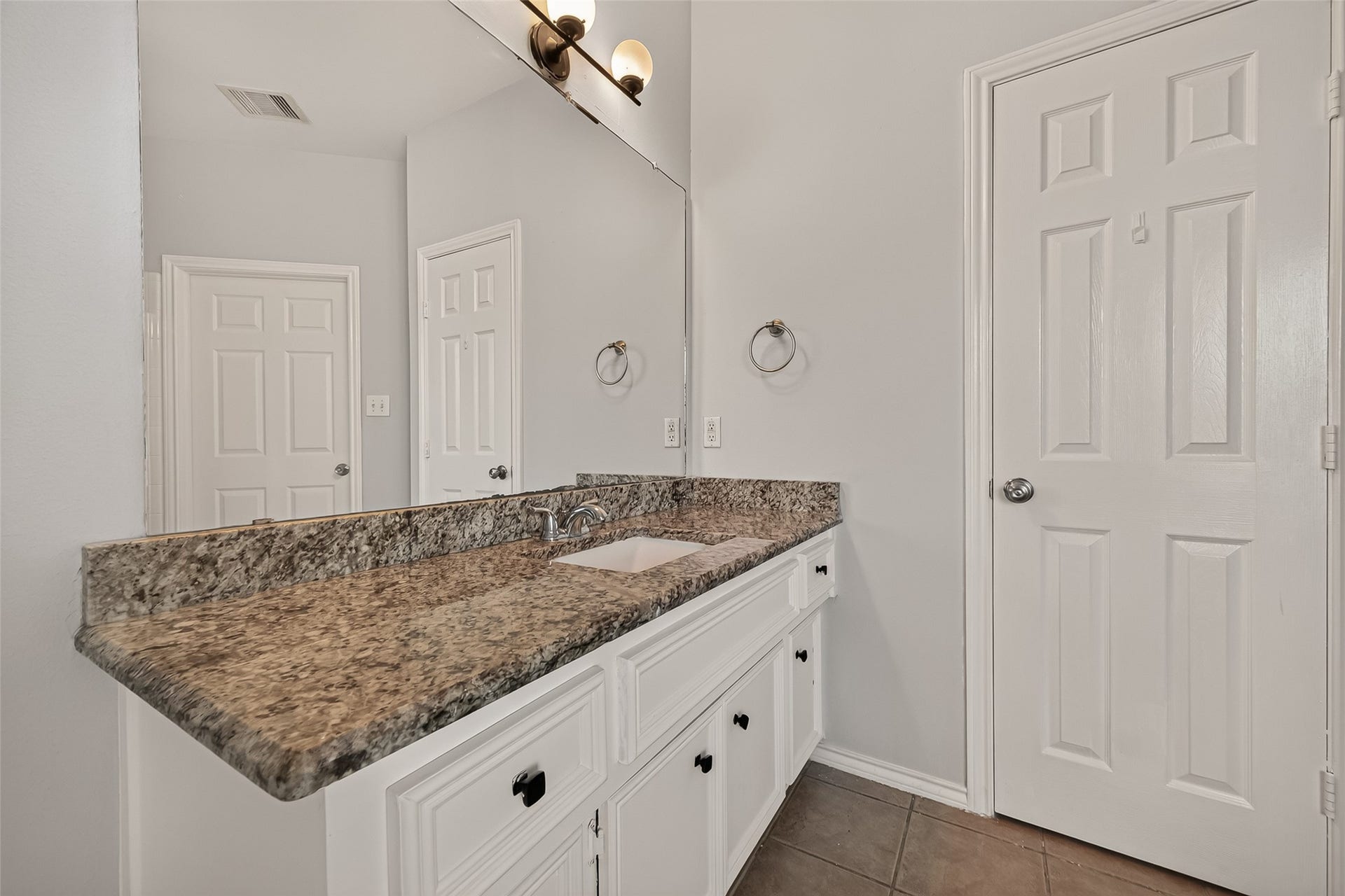12819 Wisteria Park Drive, Houston, TX 77072 12819 Wisteria Park Drive, Houston, TX 77072