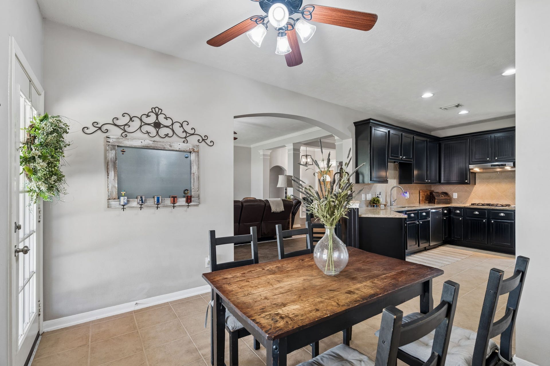 3014 Bowser Road, Fulshear, TX 77441 Eat-in Breakfast Area in Kitchen