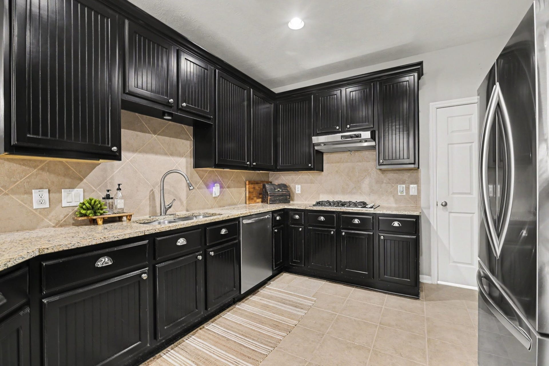 3014 Bowser Road, Fulshear, TX 77441 3014 Bowser Road, Fulshear, TX 77441
