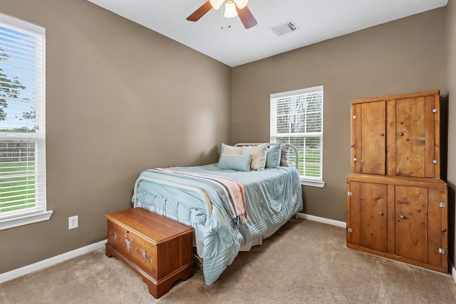 3014 Bowser Road, Fulshear, TX 77441 Bedroom 2