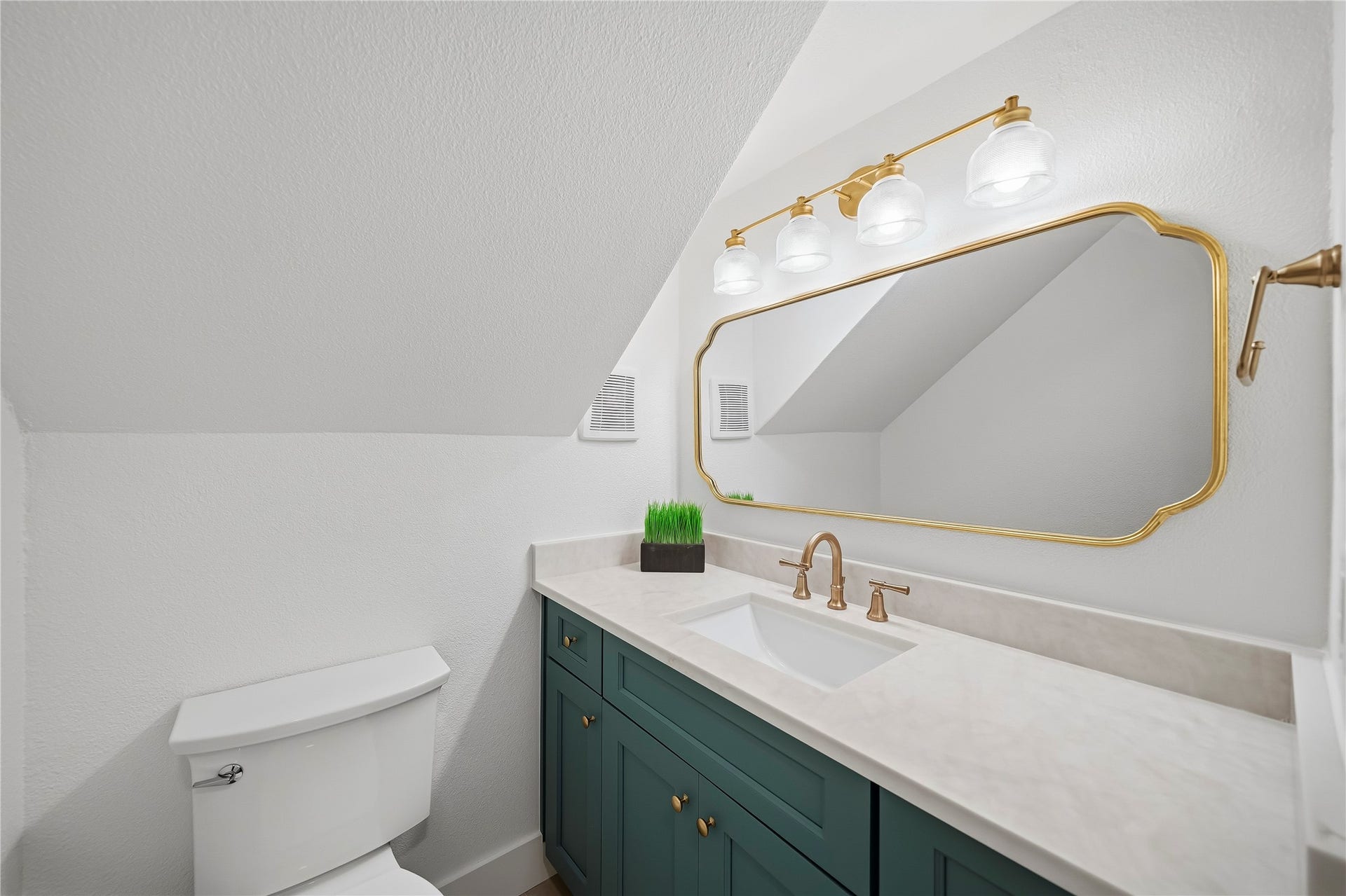 14295 Misty Meadow Lane, Houston, TX 77079 14295 Misty Meadow Lane, Houston, TX 77079