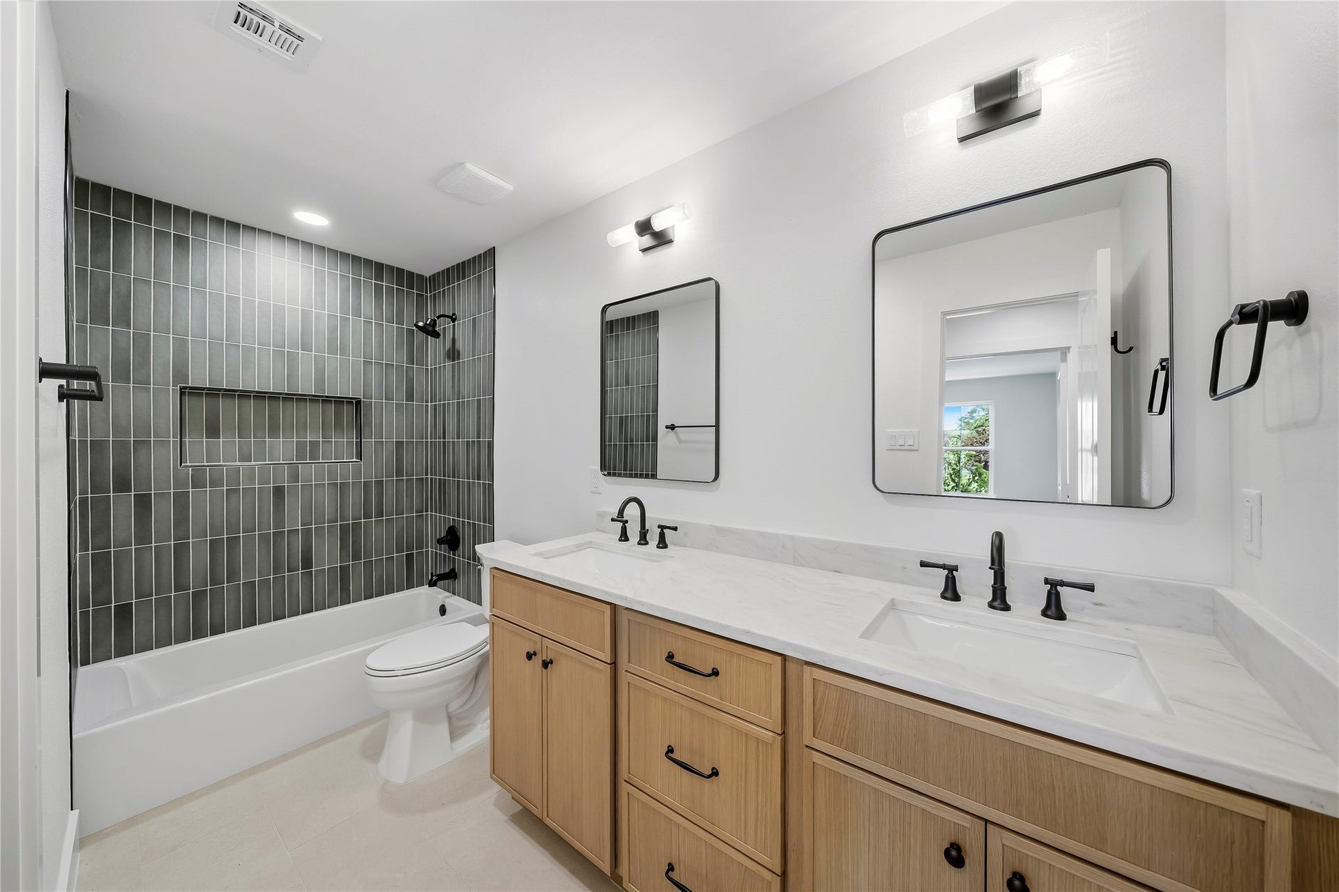 14295 Misty Meadow Lane, Houston, TX 77079 14295 Misty Meadow Lane, Houston, TX 77079