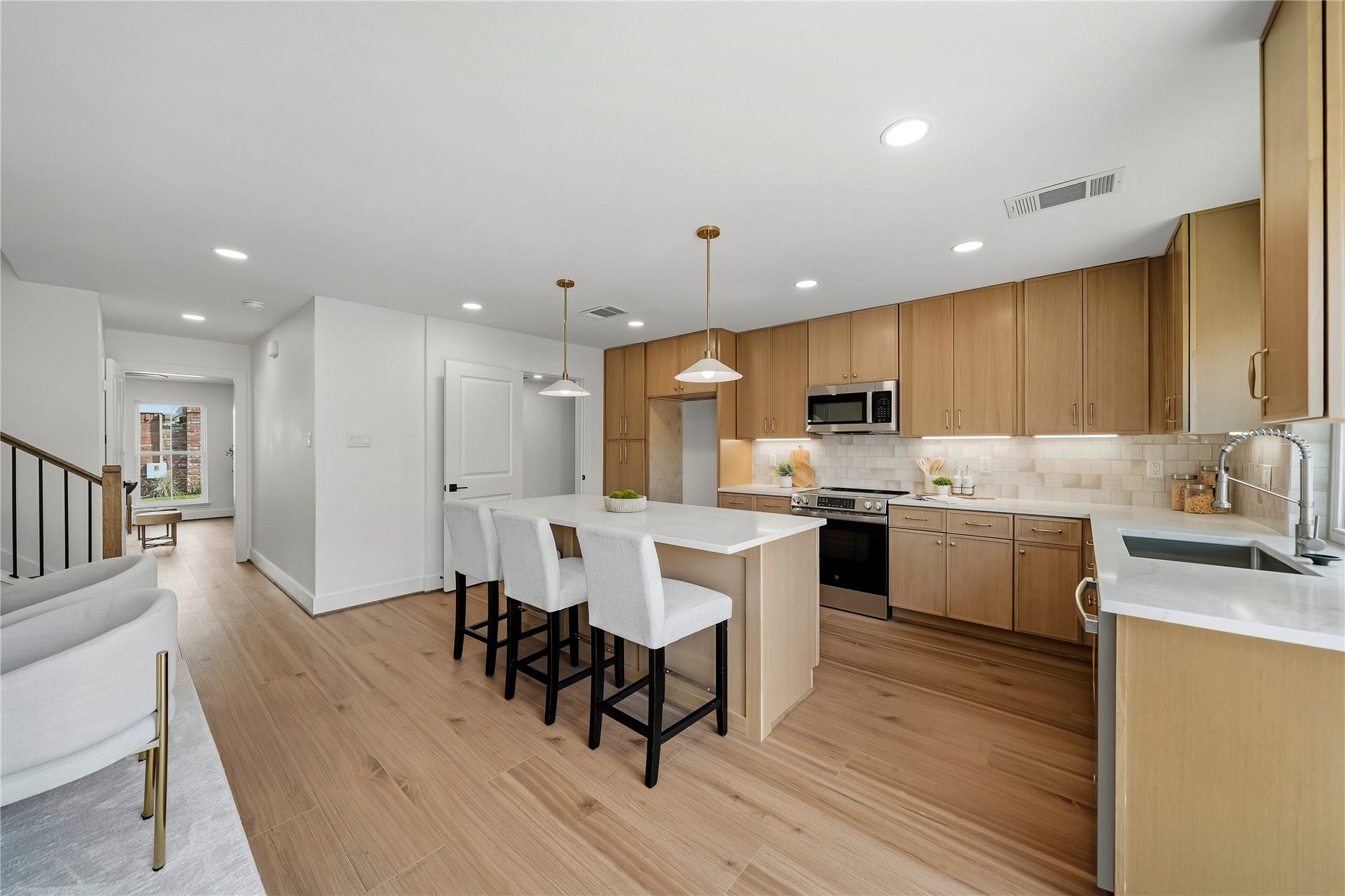 14295 Misty Meadow Lane, Houston, TX 77079 14295 Misty Meadow Lane, Houston, TX 77079