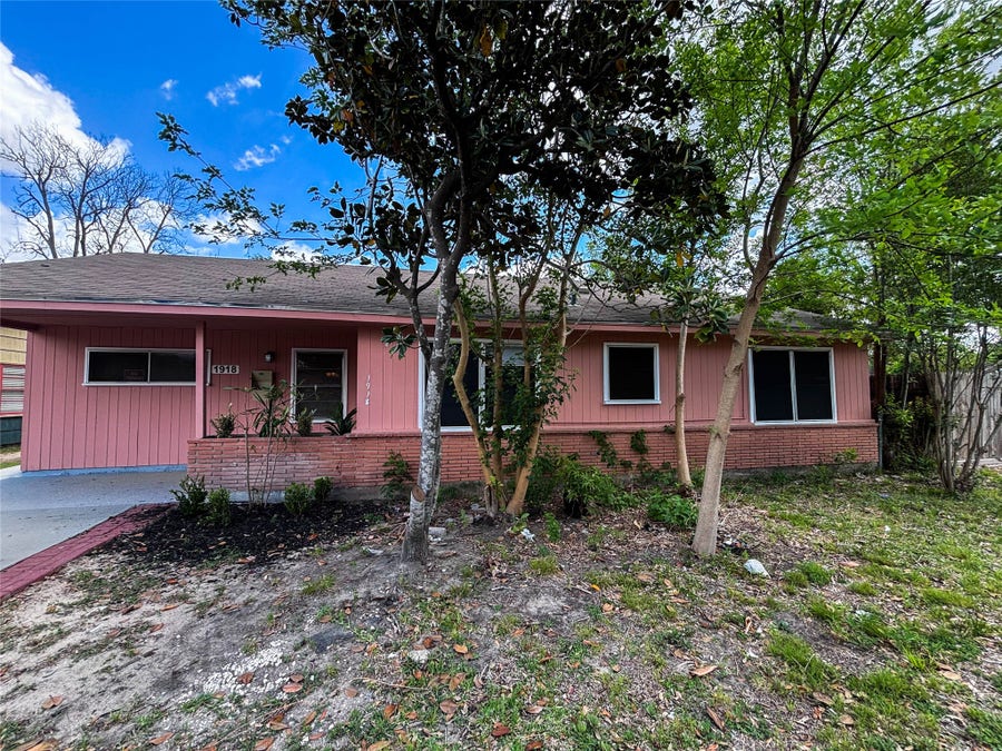 Property photo for 1918 Bingle, Houston, TX