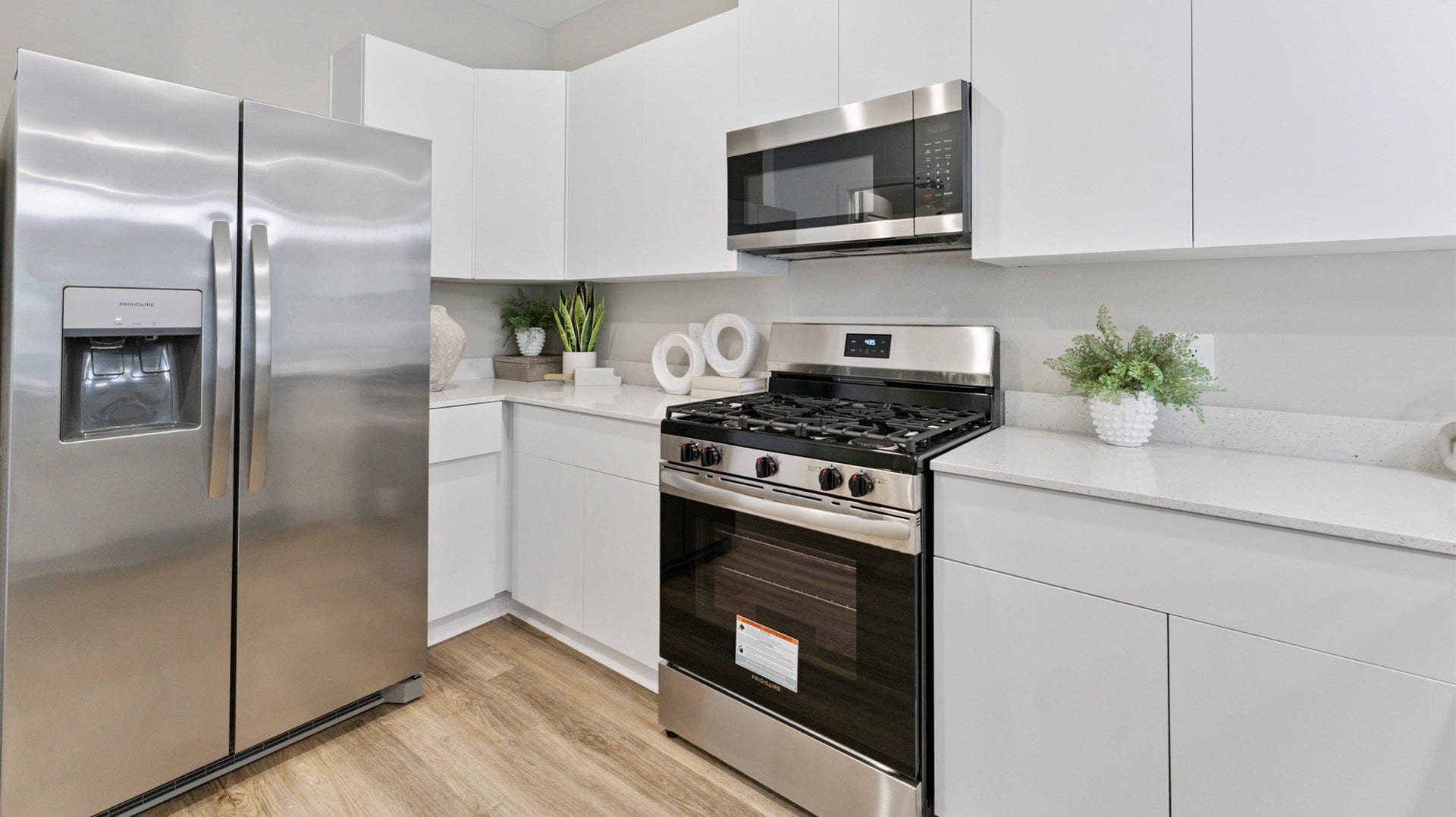 5905 Manning Oaks Street, Houston, TX 77091 5905 Manning Oaks Street, Houston, TX 77091