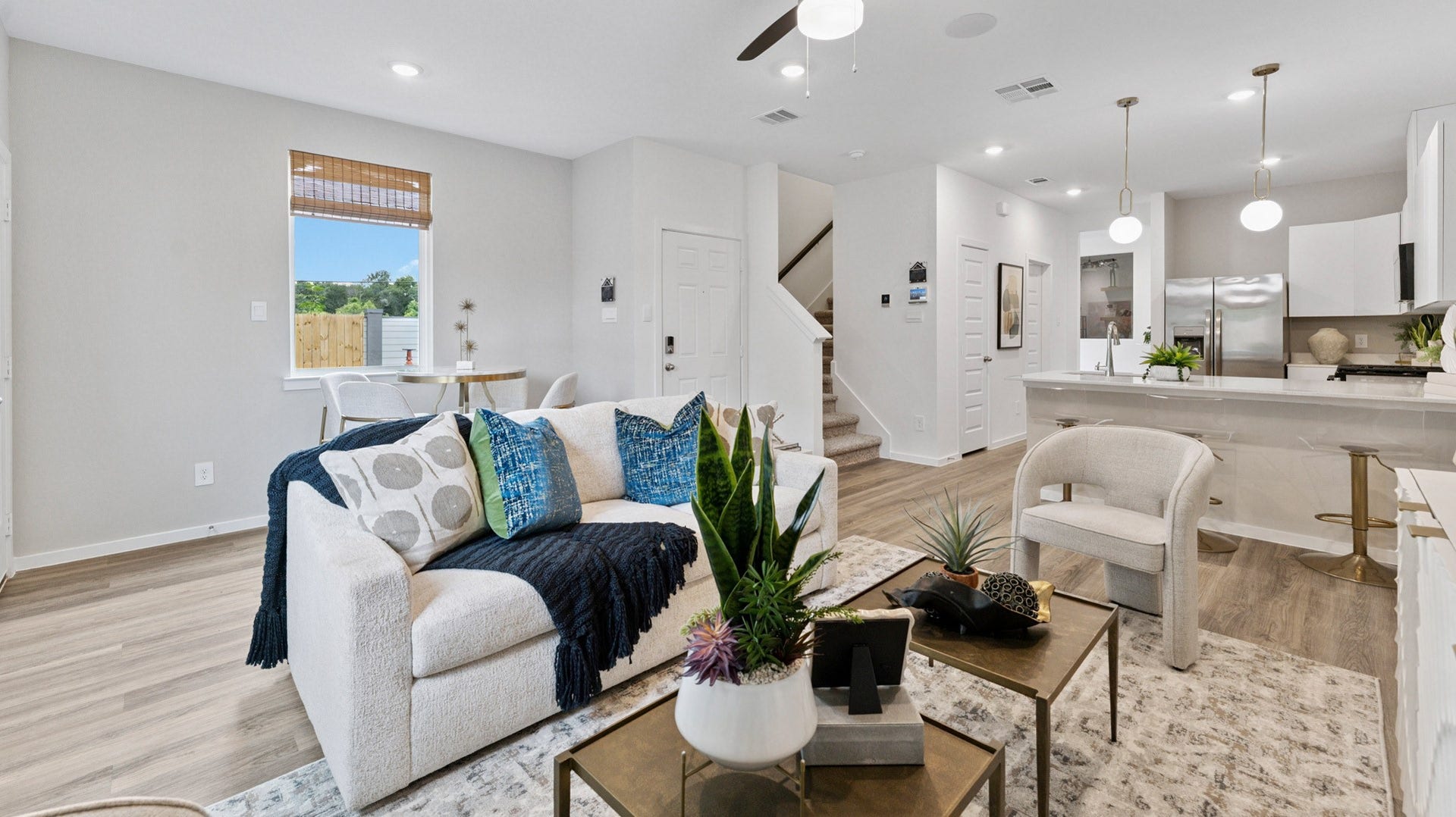 5905 Manning Oaks Street, Houston, TX 77091 5905 Manning Oaks Street, Houston, TX 77091
