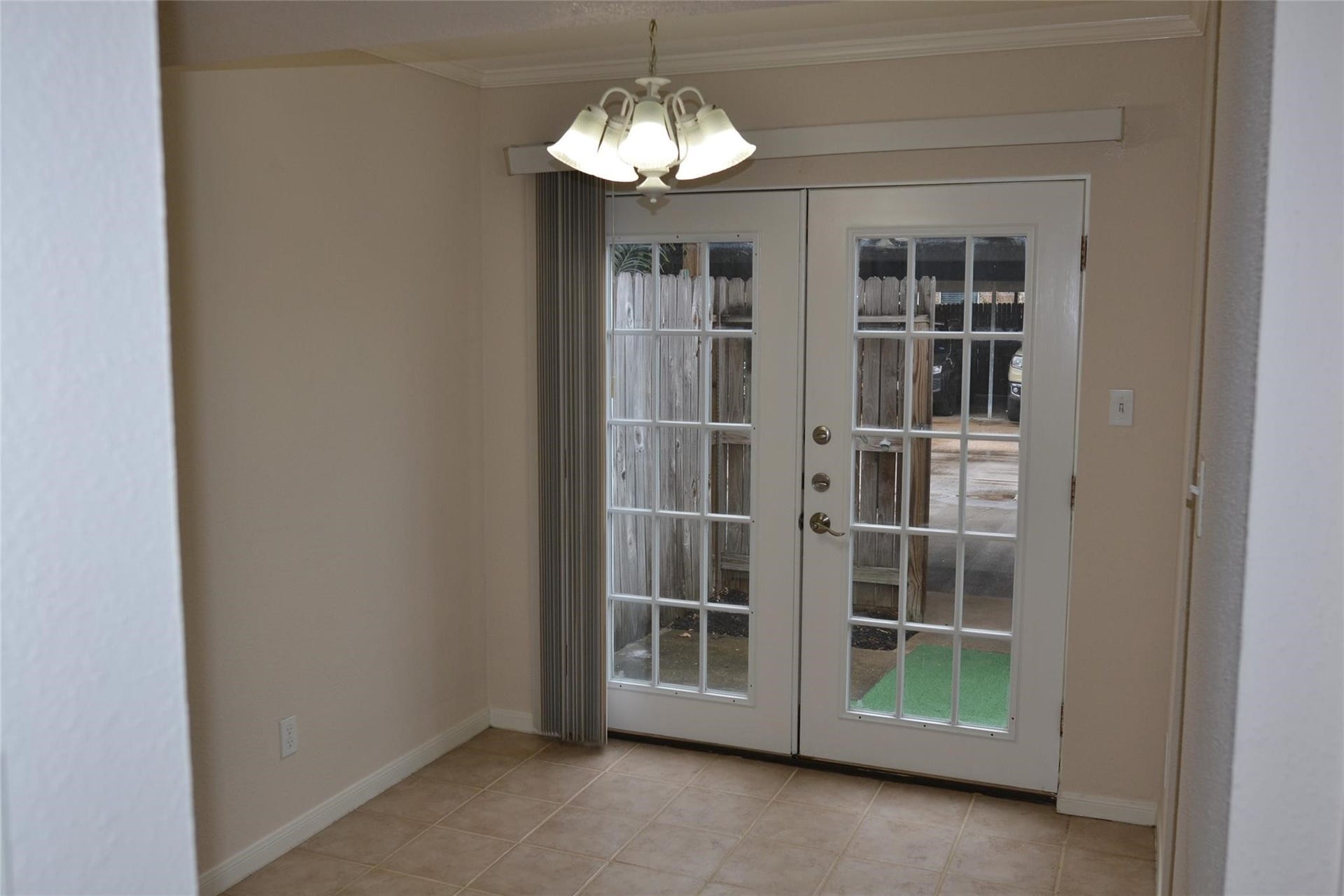 6111 Beverly Hill Street, #43, Houston, TX 77057 6111 Beverly Hill Street, #43, Houston, TX 77057
