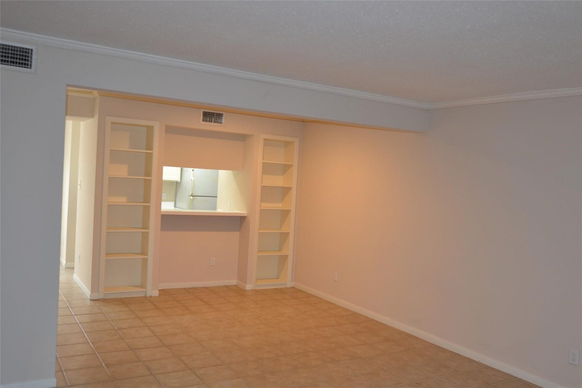 6111 Beverly Hill Street, #43, Houston, TX 77057 6111 Beverly Hill Street, #43, Houston, TX 77057