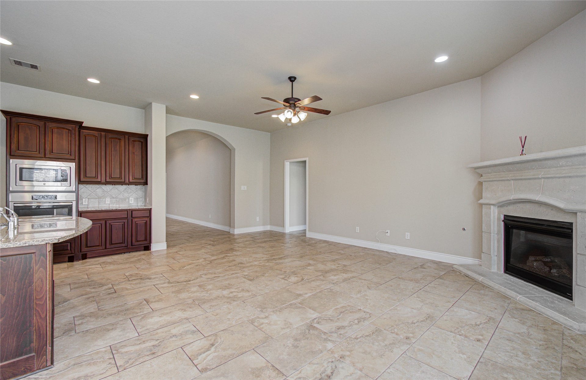 3814 Trophy Ridge Drive, Spring, TX 77386 3814 Trophy Ridge Drive, Spring, TX 77386