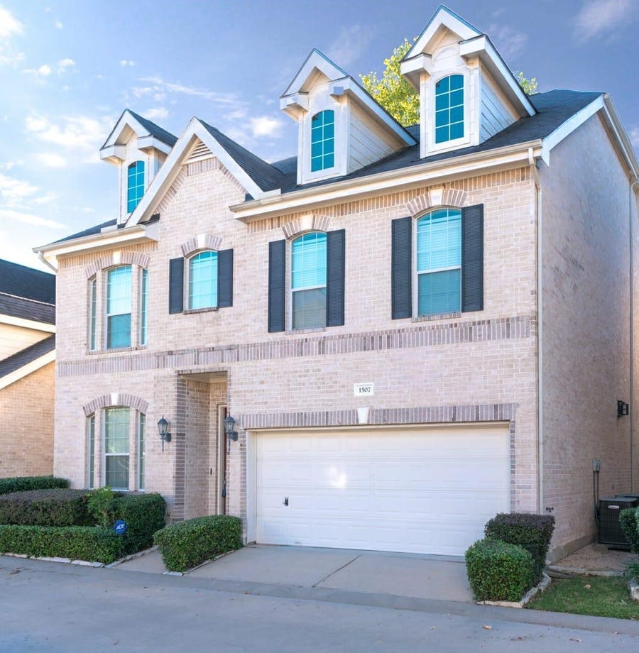 Property photo for 1507 Shady Villa Manner, Houston, TX