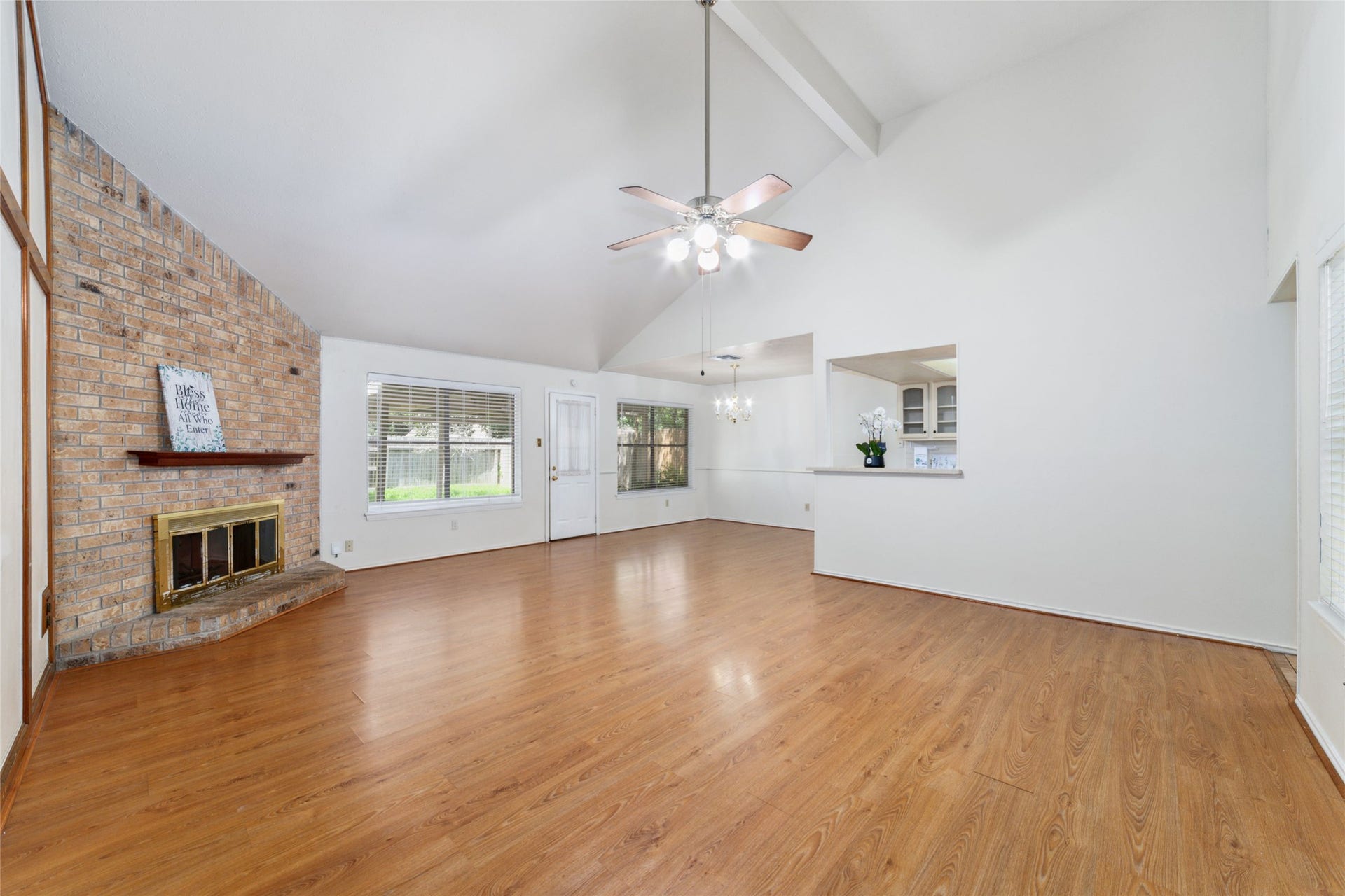 14210 Swanfield Drive, Houston, TX 77083 14210 Swanfield Drive, Houston, TX 77083