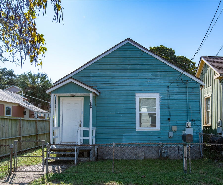 Property photo for 1509 J H Clouser Street, Galveston, TX