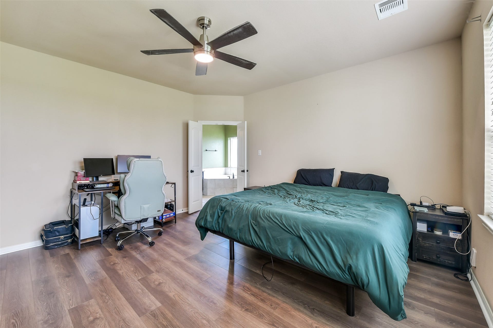 7829 N Humble Camp Road, Texas City, TX 77539 7829 N Humble Camp Road, Texas City, TX 77539