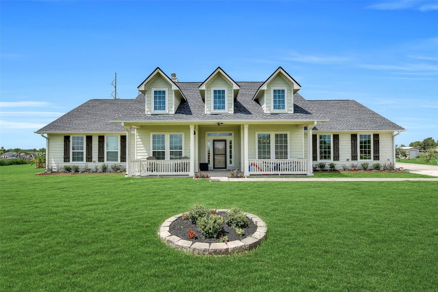 Property photo for 7829 N Humble Camp Road, Texas City, TX
