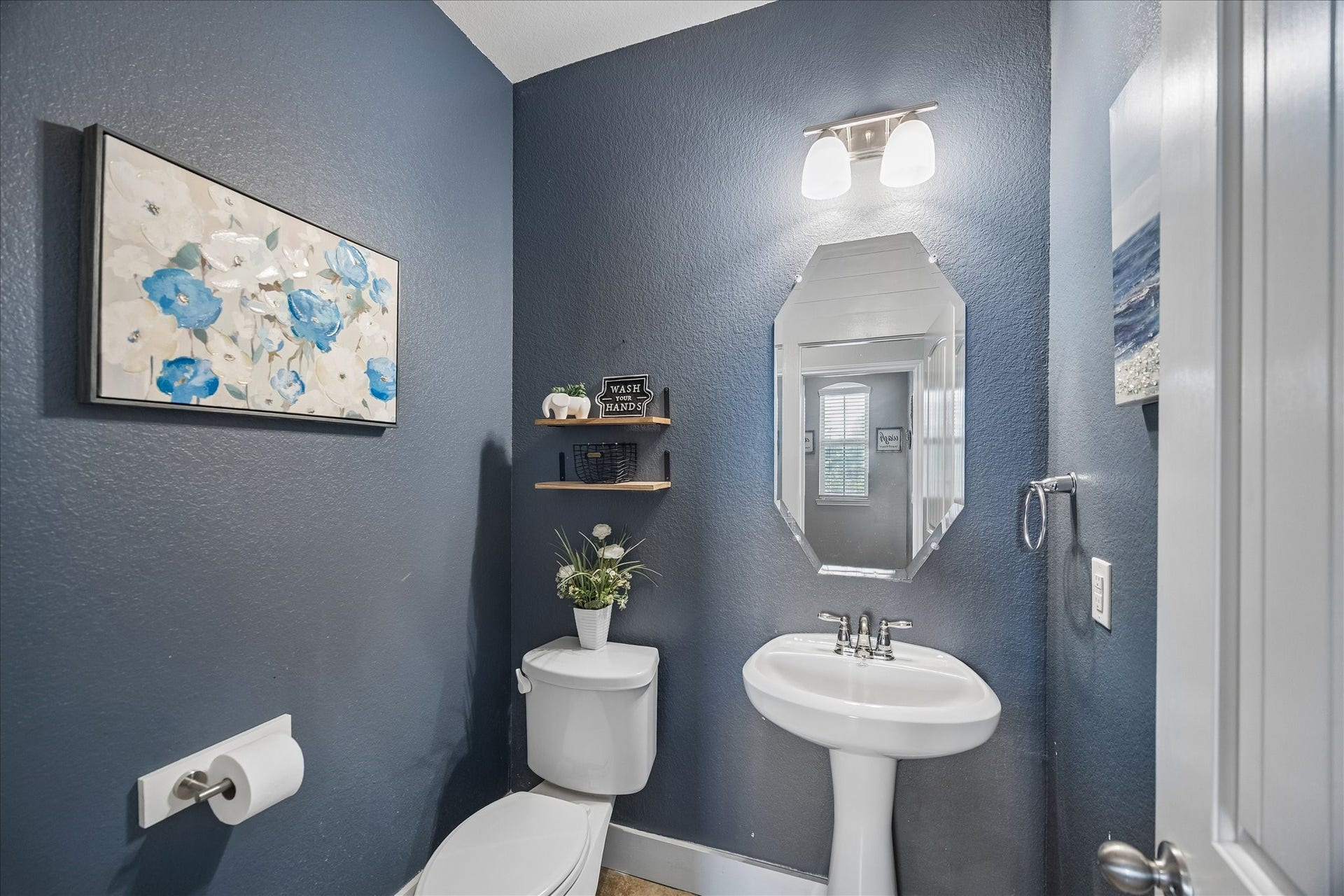 10018 Mahaffey Road, Tomball, TX 77375 Downstairs half-bathroom.