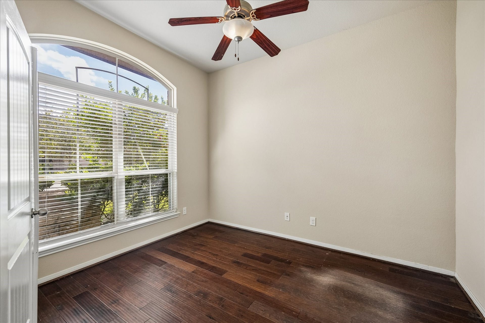 10018 Mahaffey Road, Tomball, TX 77375 Home office with double doors for privacy.