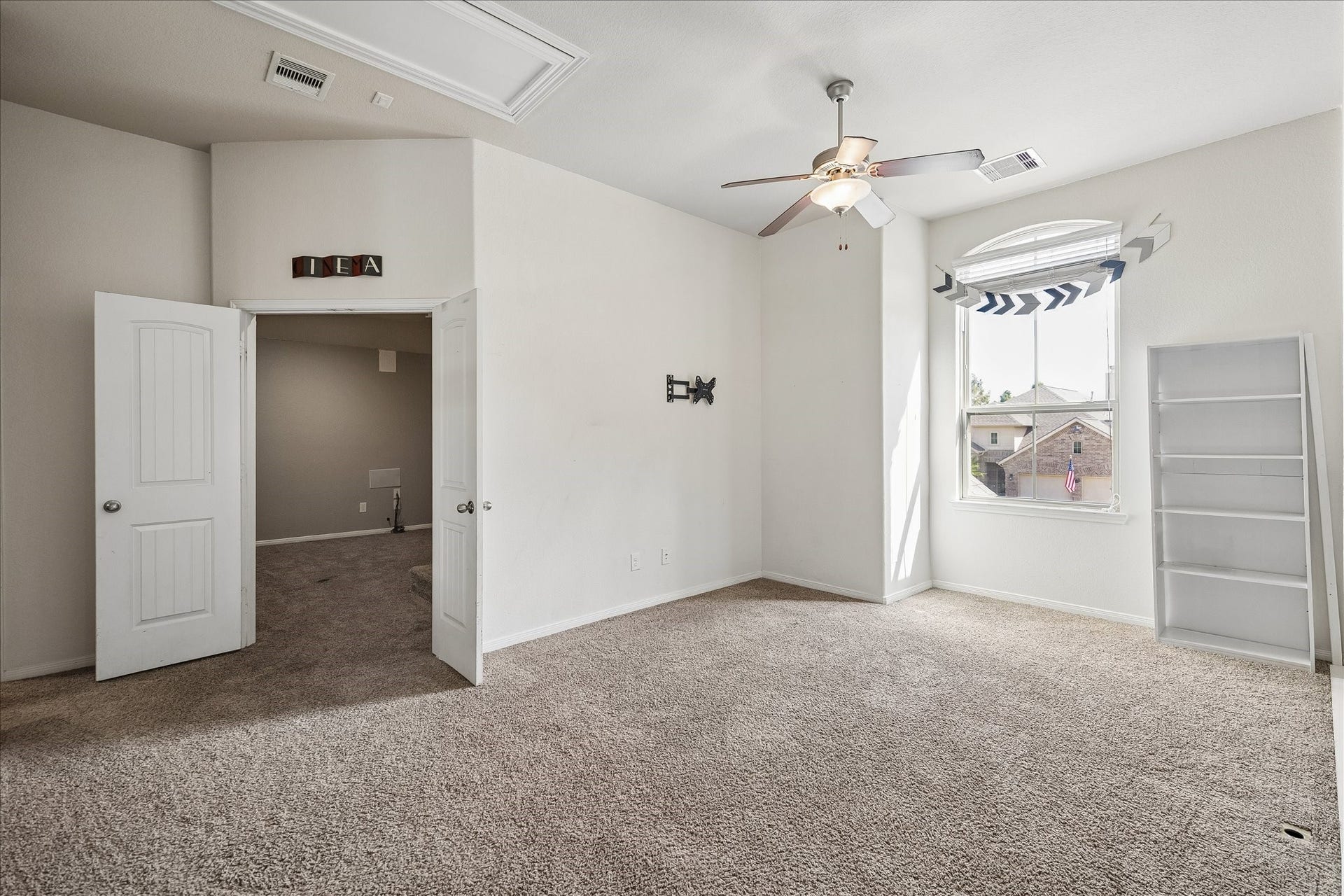 10018 Mahaffey Road, Tomball, TX 77375 10018 Mahaffey Road, Tomball, TX 77375